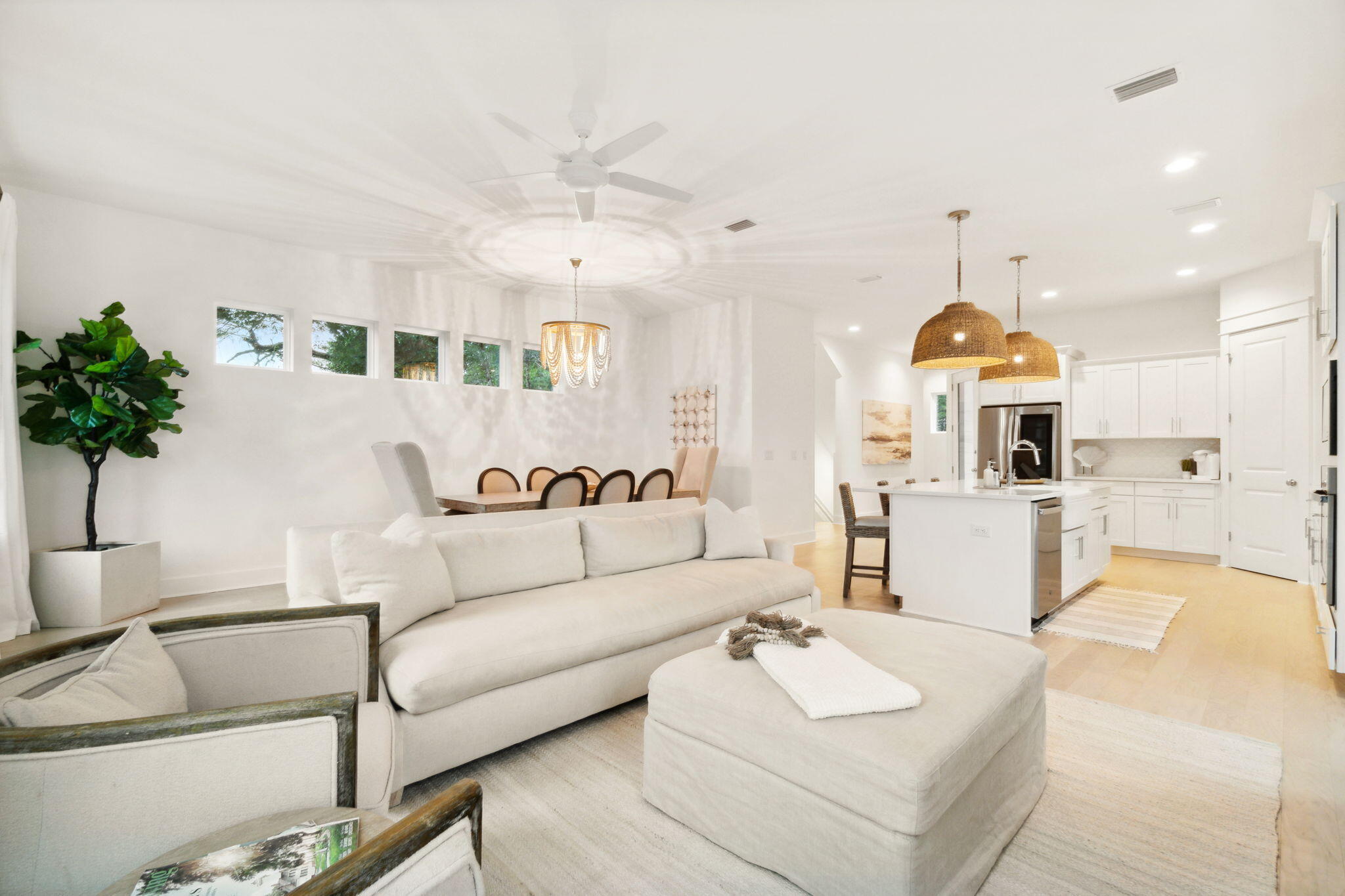 7 N Grande Pointe Drive