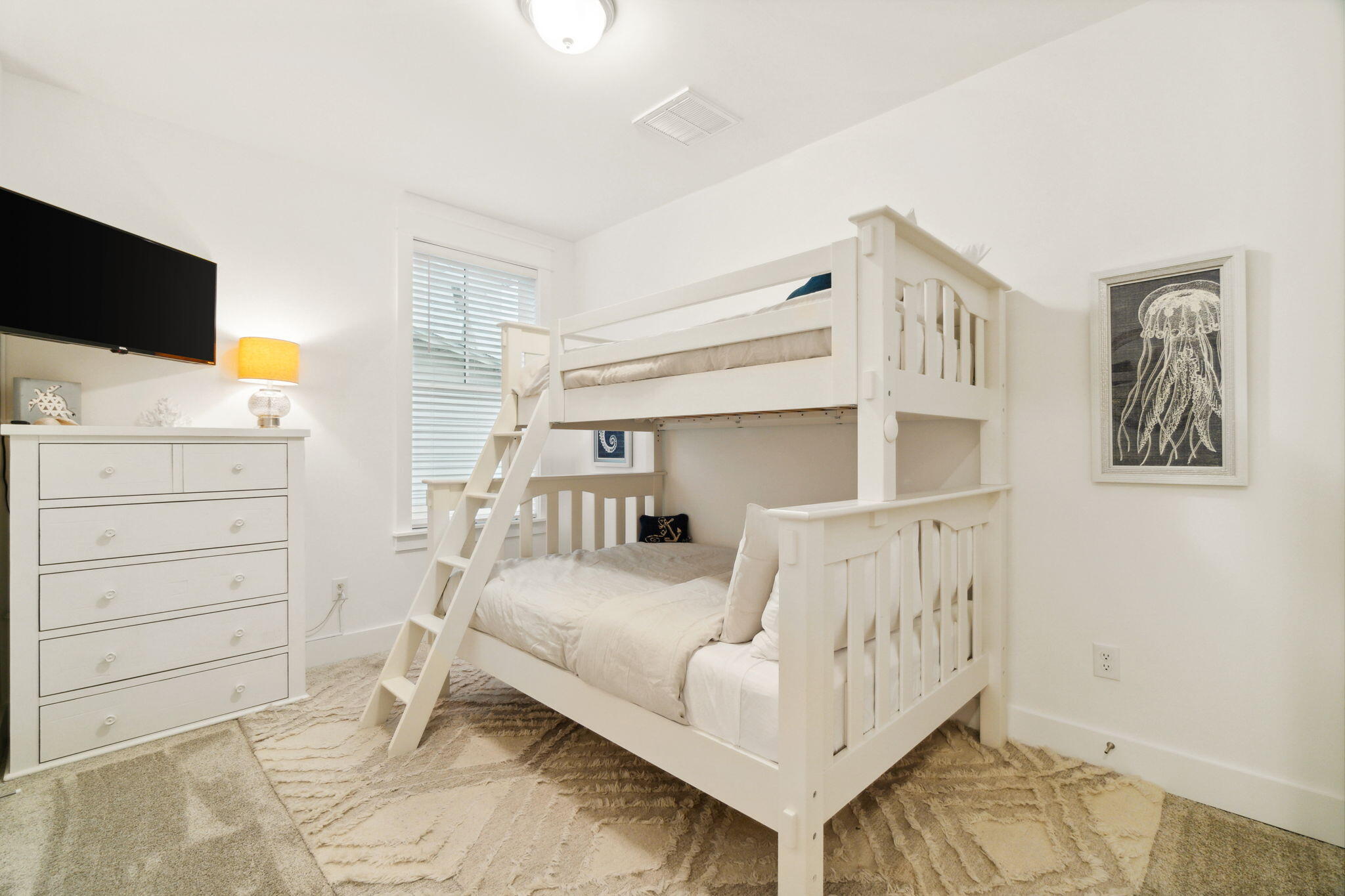 7 N Grande Pointe Drive