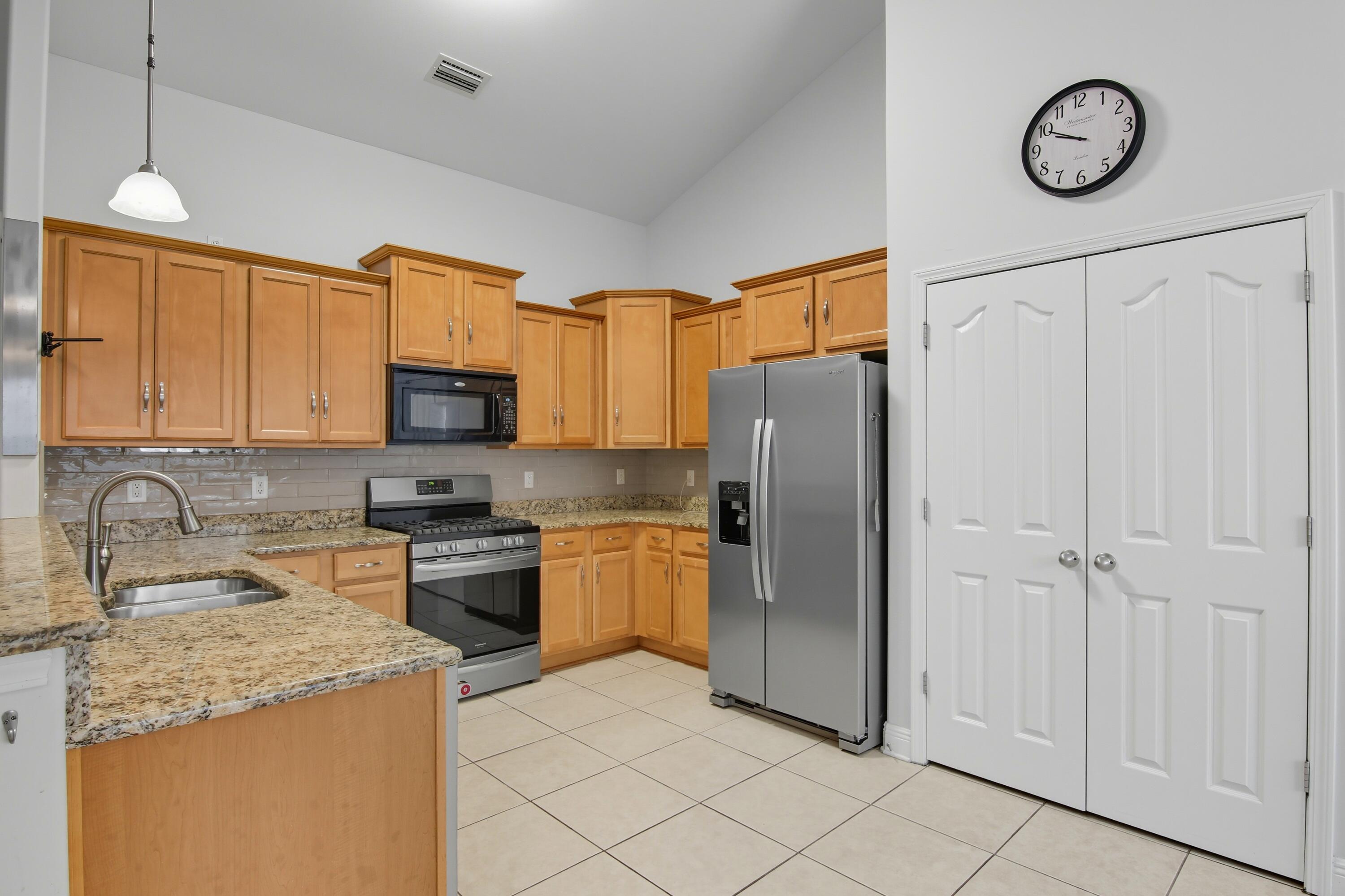 524 Symphony Way
