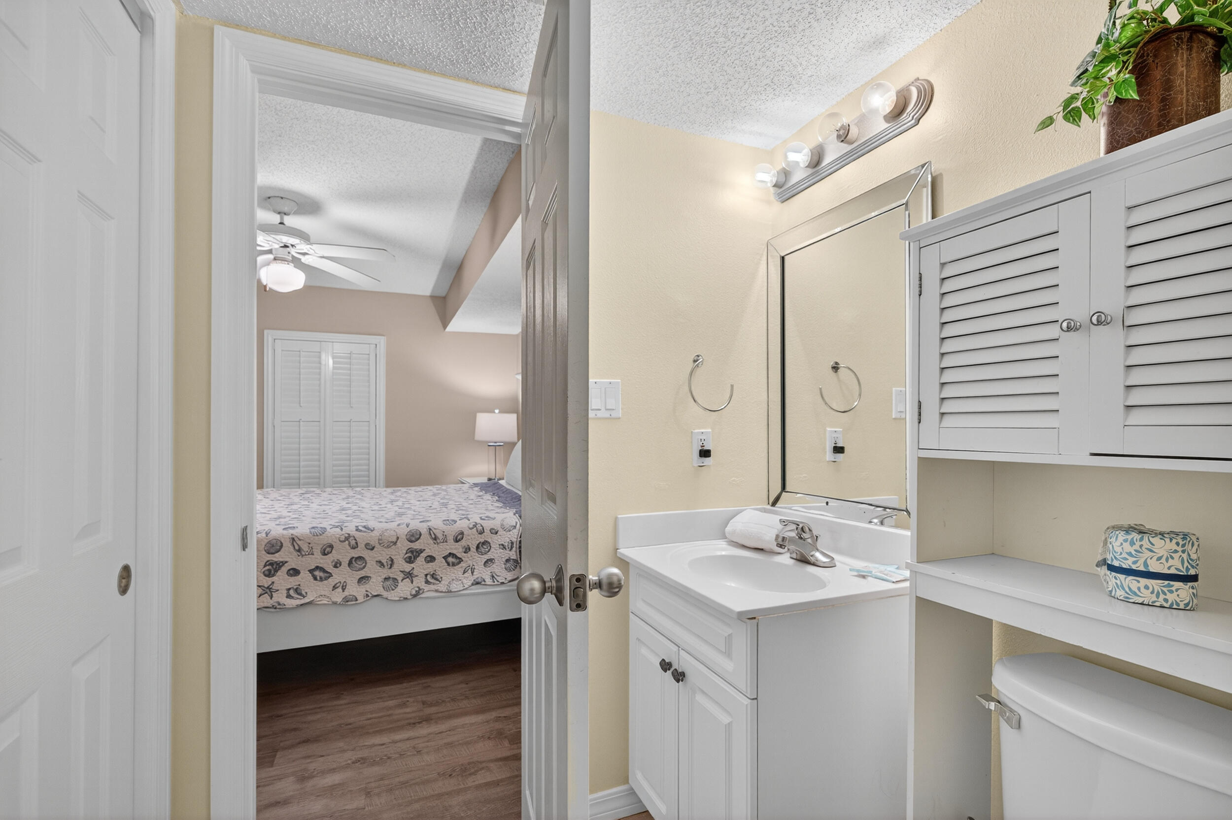 376 Santa Rosa Boulevard, 206, Fort Walton Beach Unit: 206