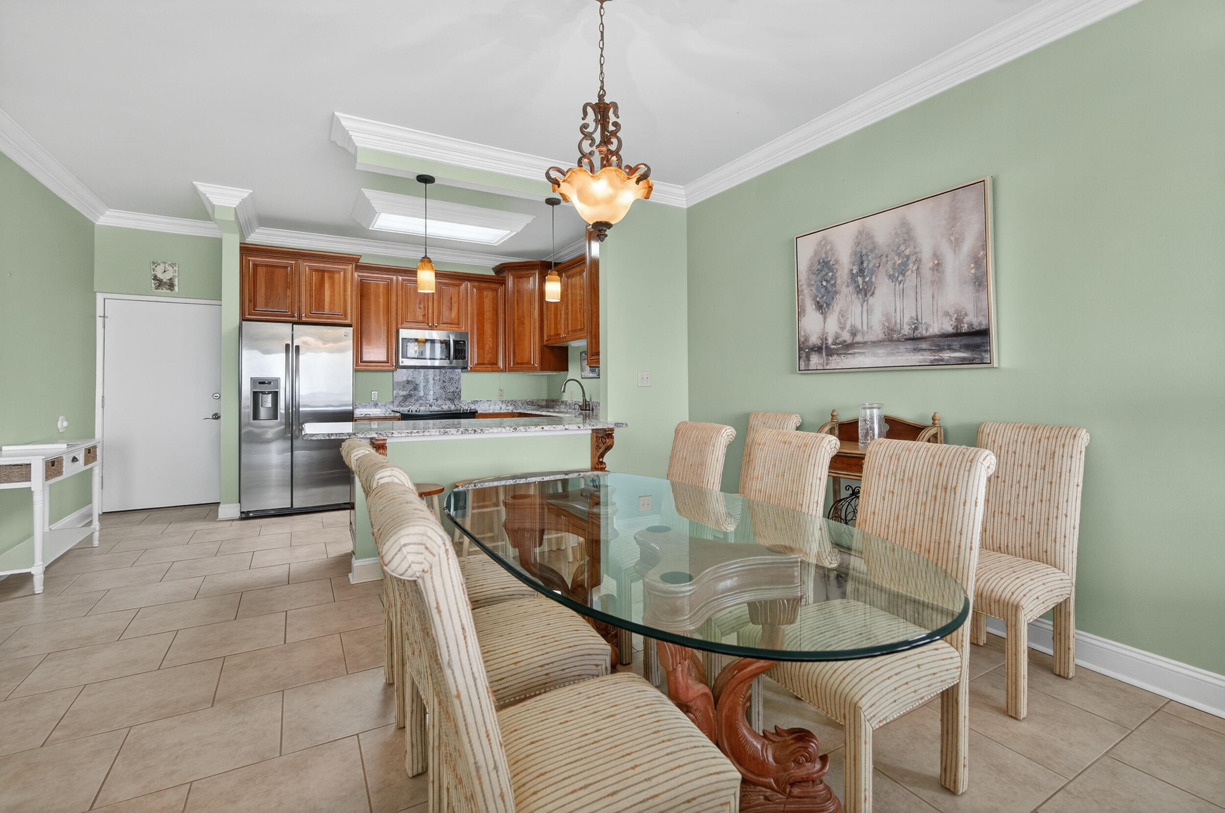 30 Moreno Point Road, 702A