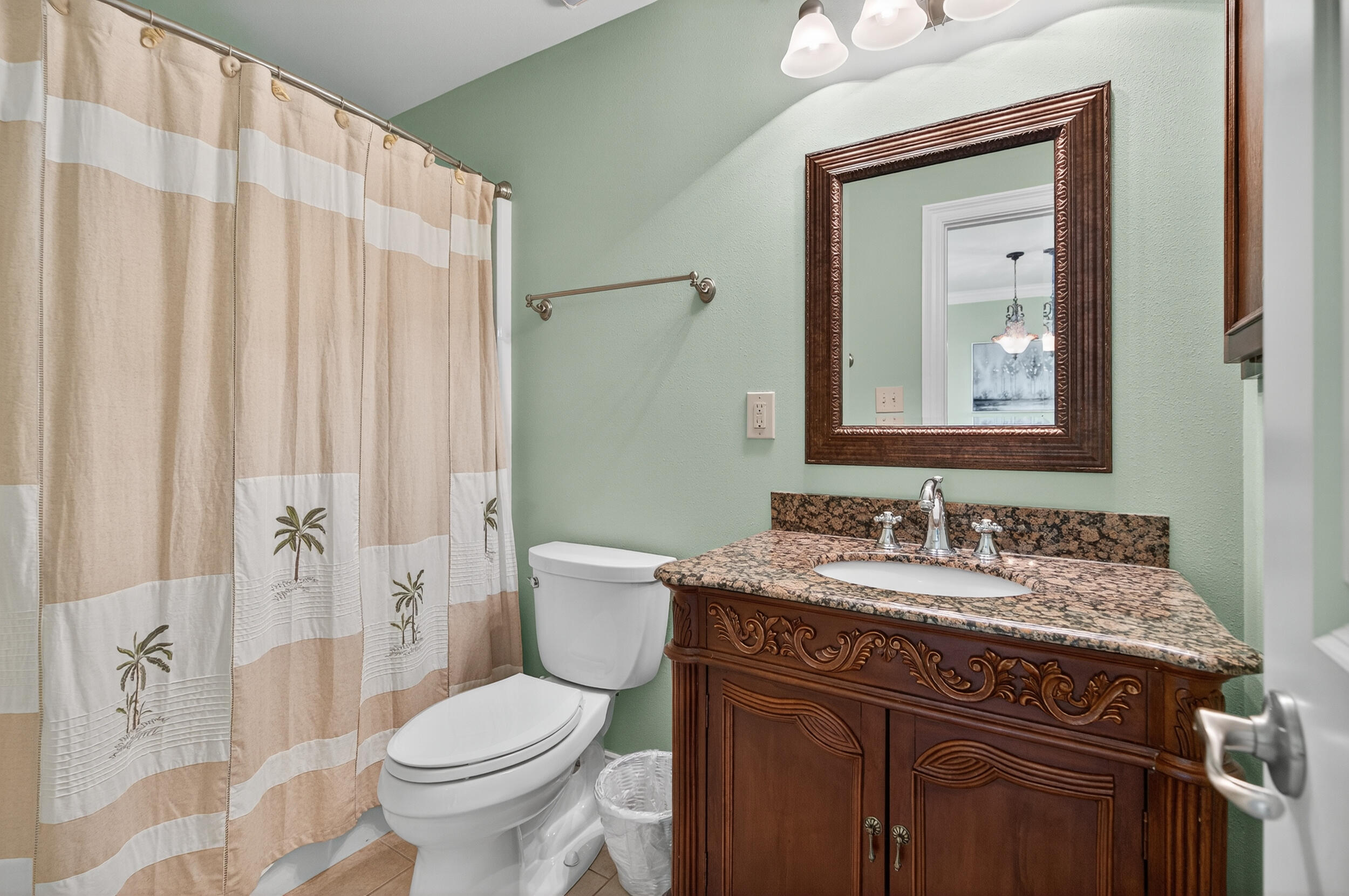 30 Moreno Point Road, 702A