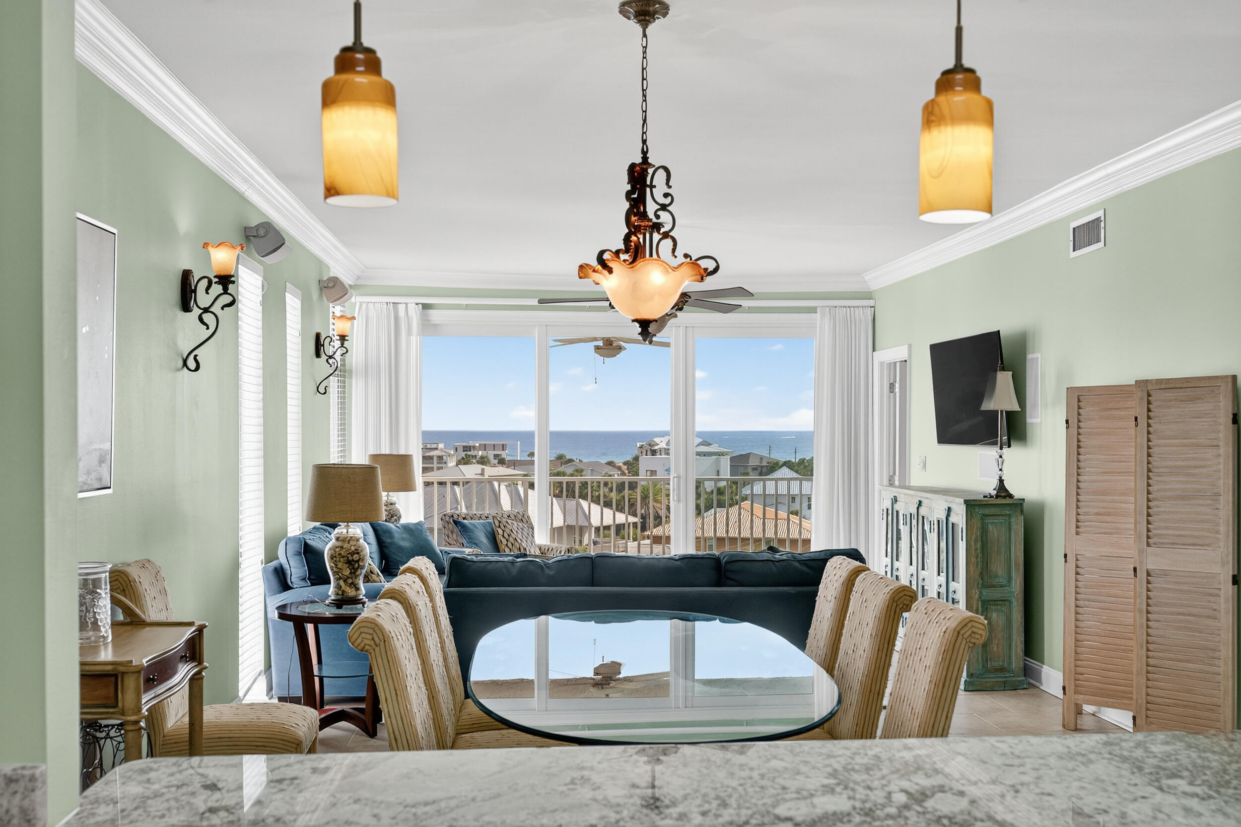 30 Moreno Point Road, 702A