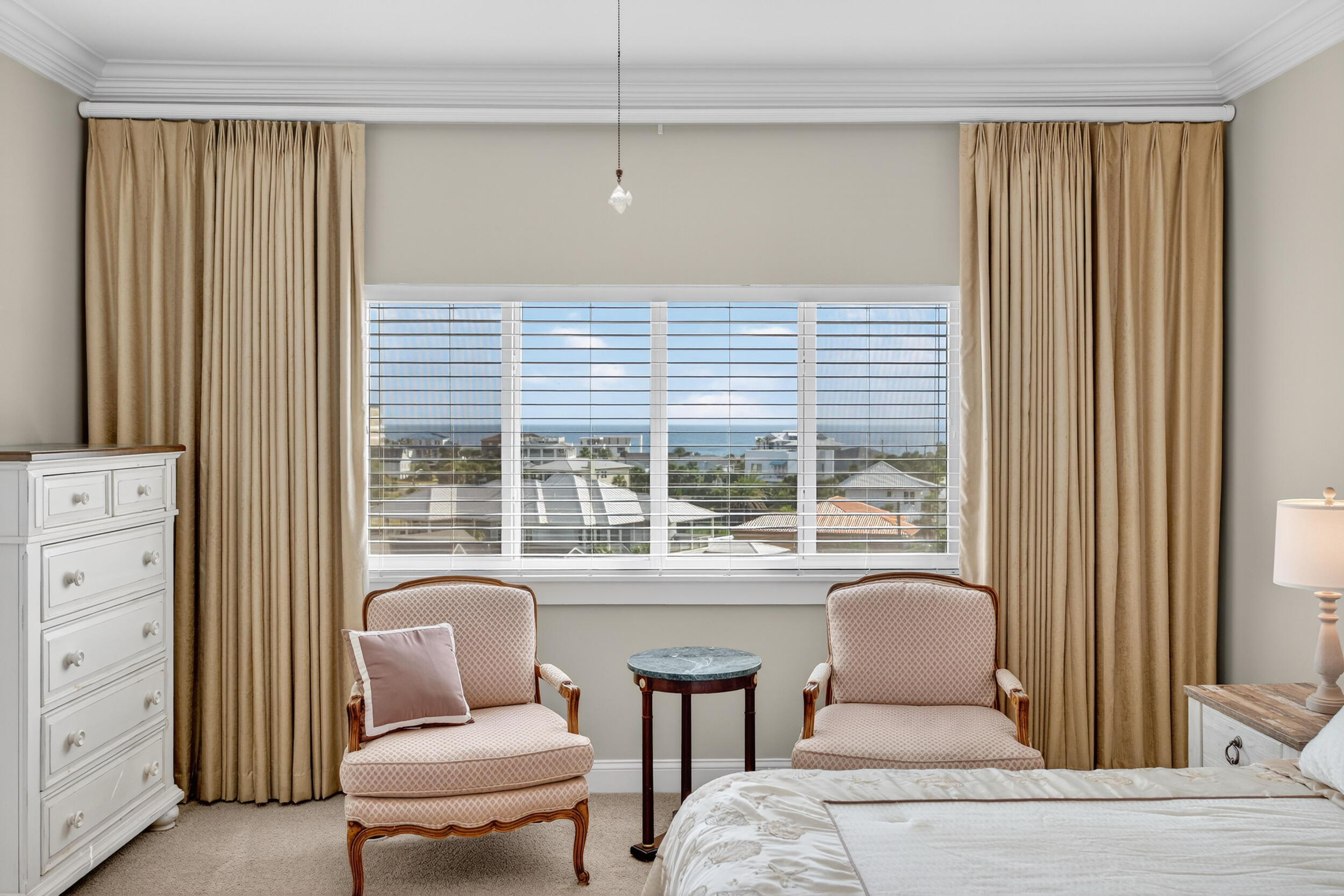 30 Moreno Point Road, 702A