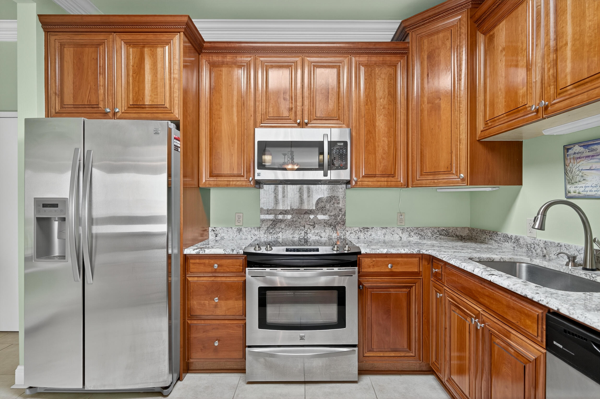 30 Moreno Point Road, 702A