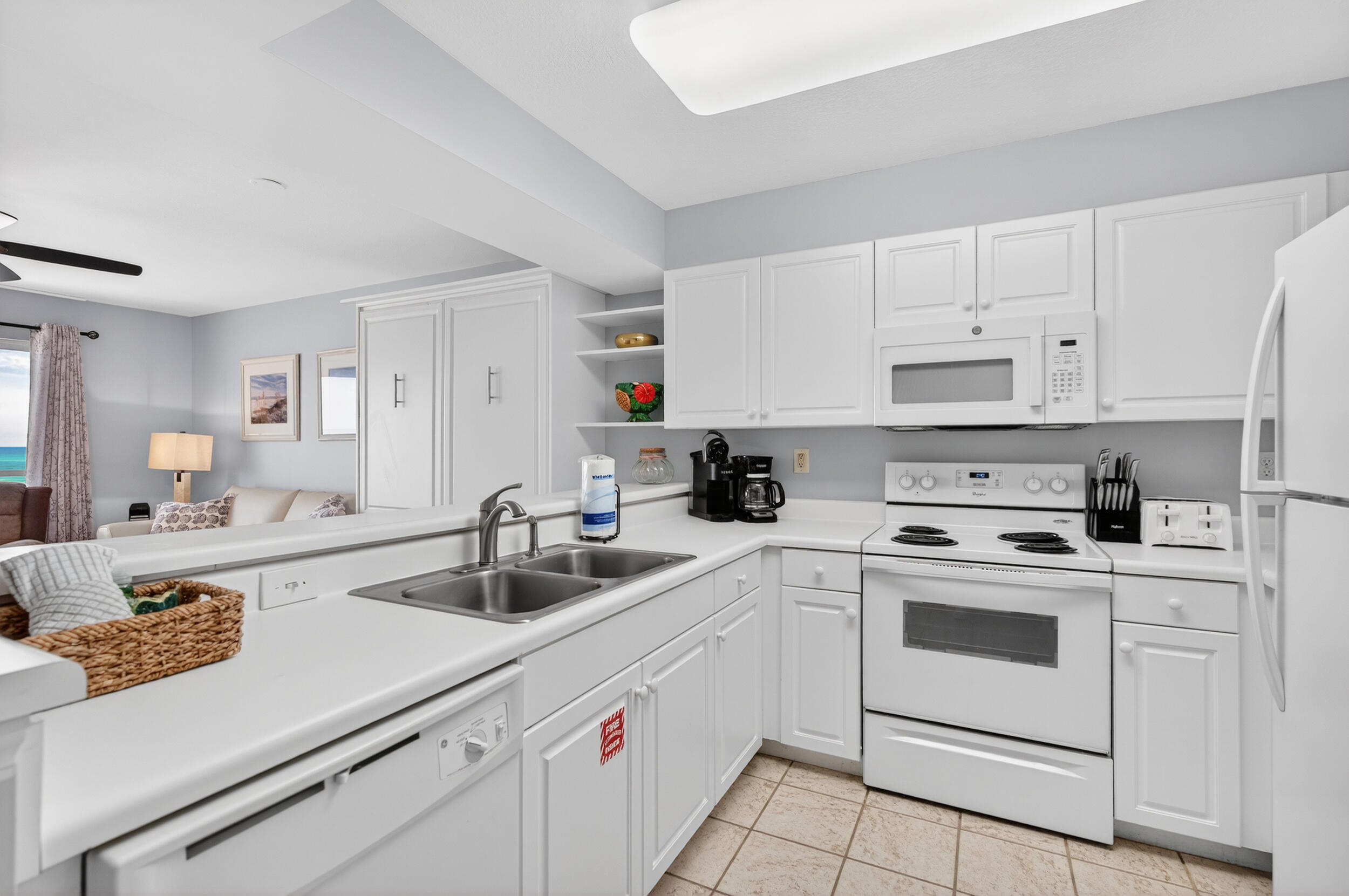 866 Santa Rosa Boulevard 317