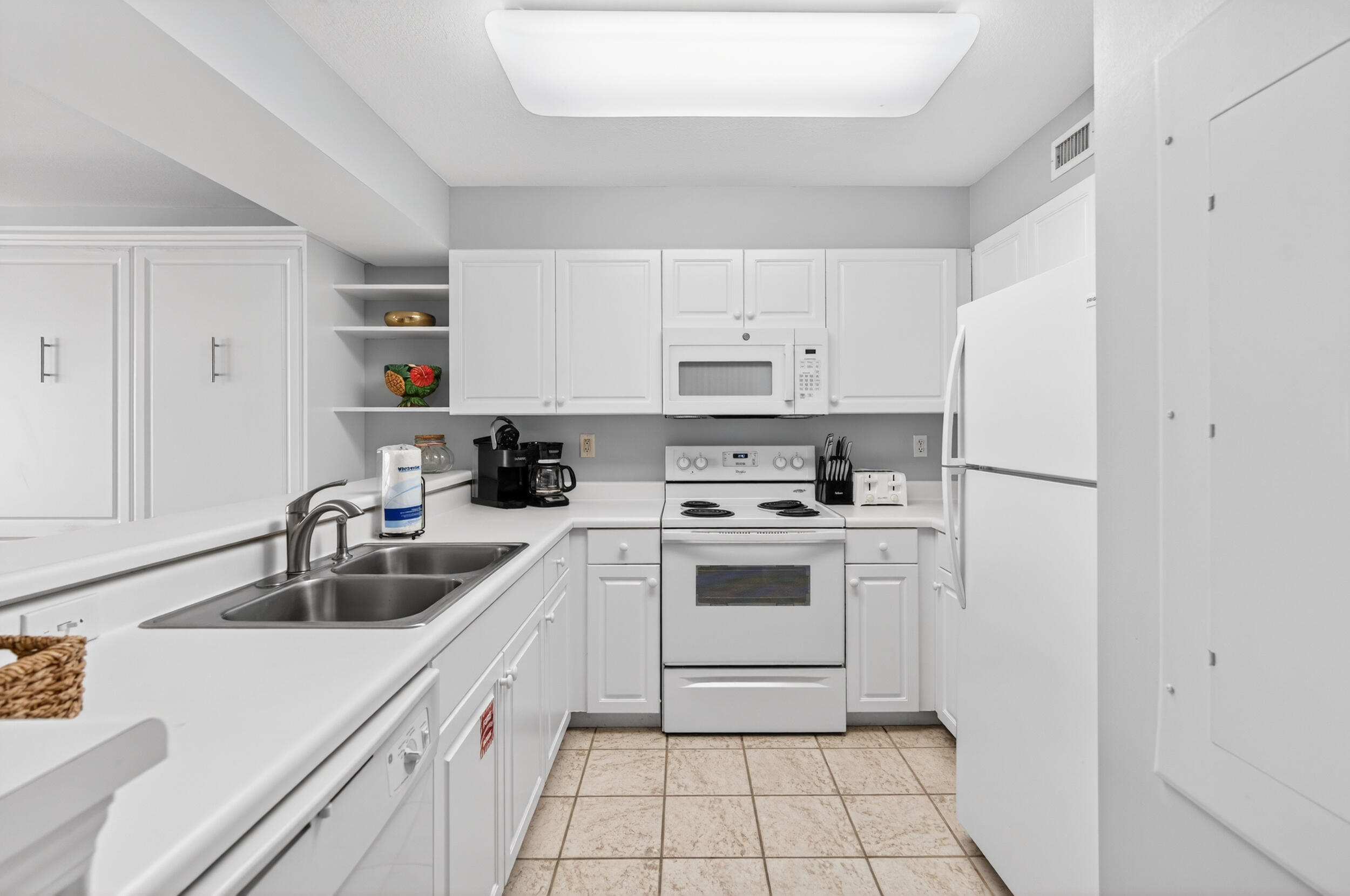 866 Santa Rosa Boulevard 317