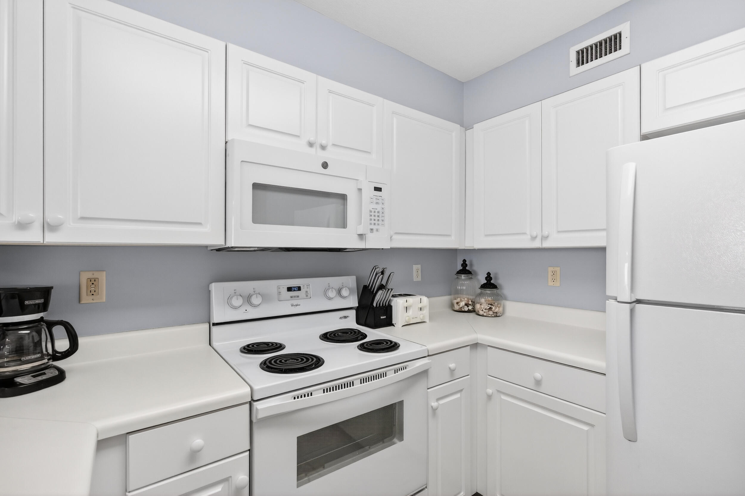 866 Santa Rosa Boulevard 317