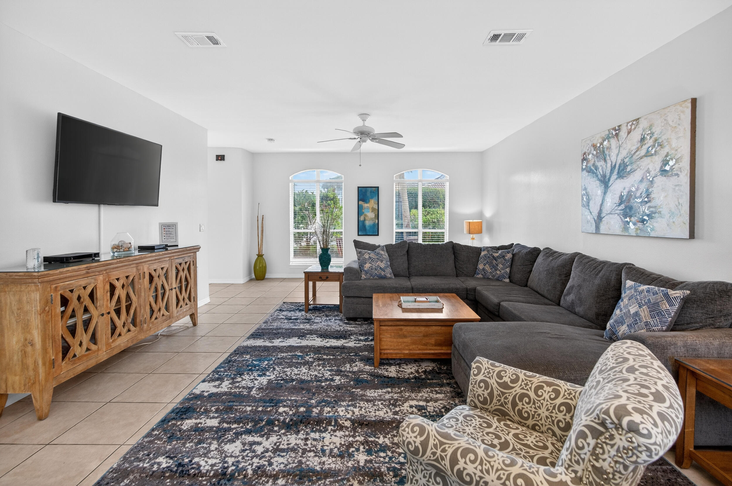 21 Jade Cove