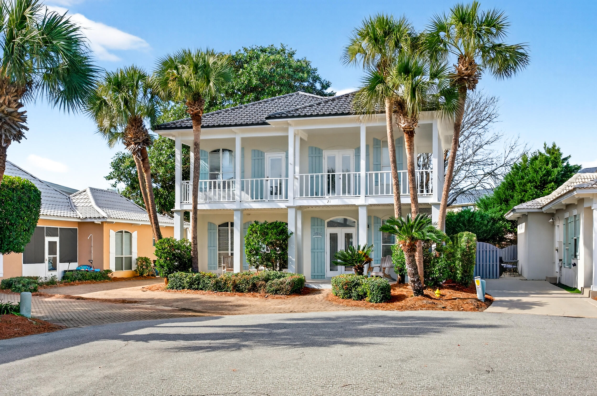 21 Jade Cove