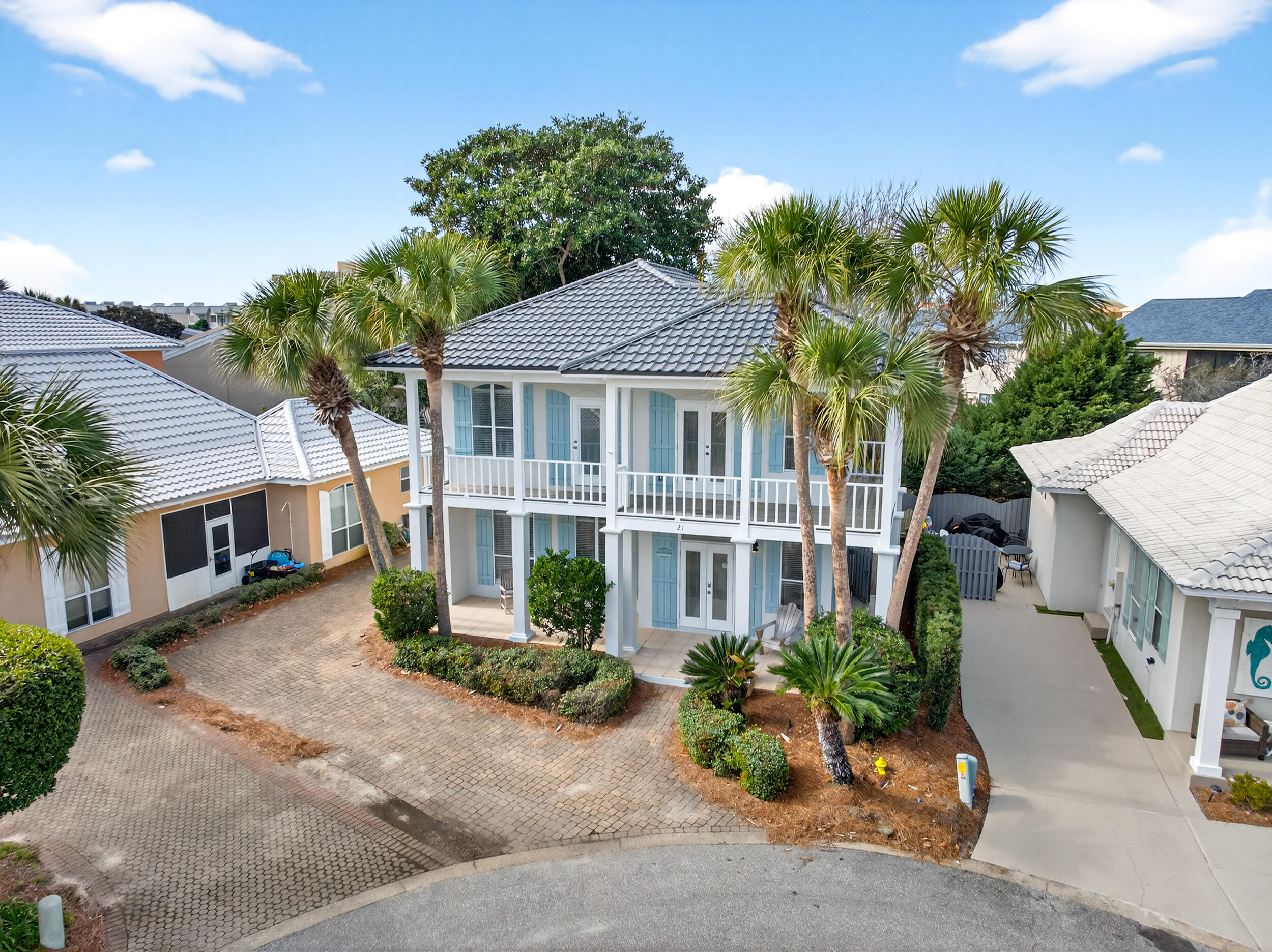 21 Jade Cove