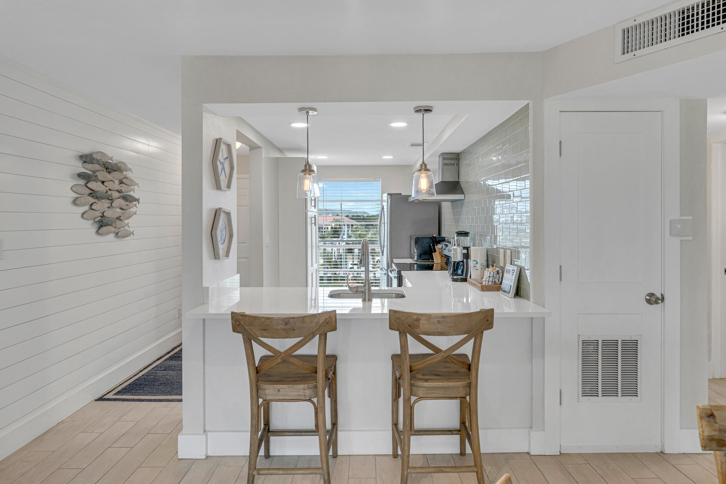 1030 Highway 98 Highway PHB