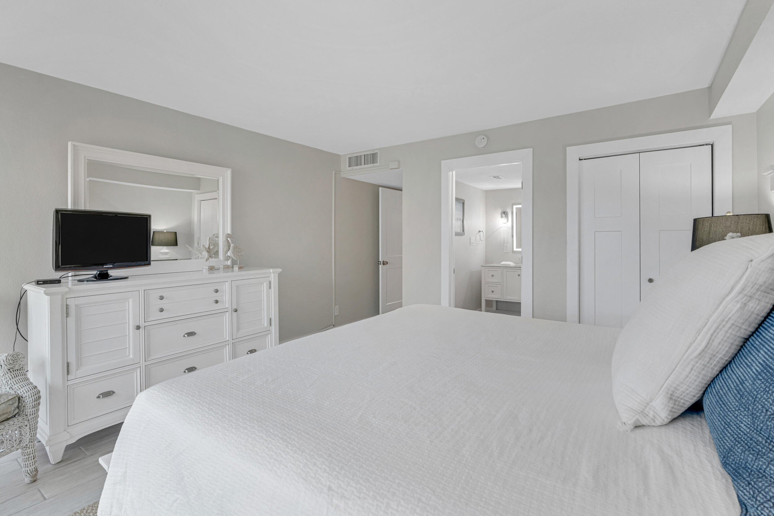 1030 Highway 98 Highway PHB