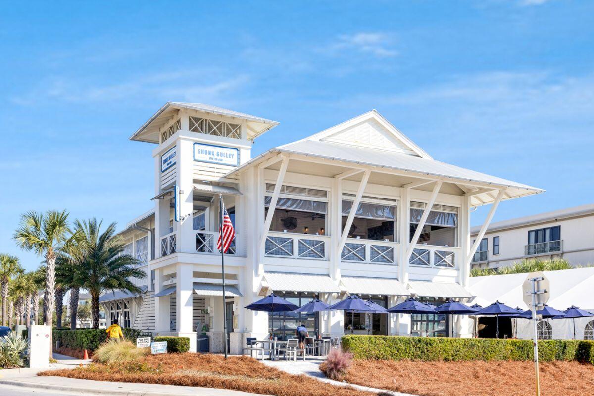 60 Mosaic Oaks Circle