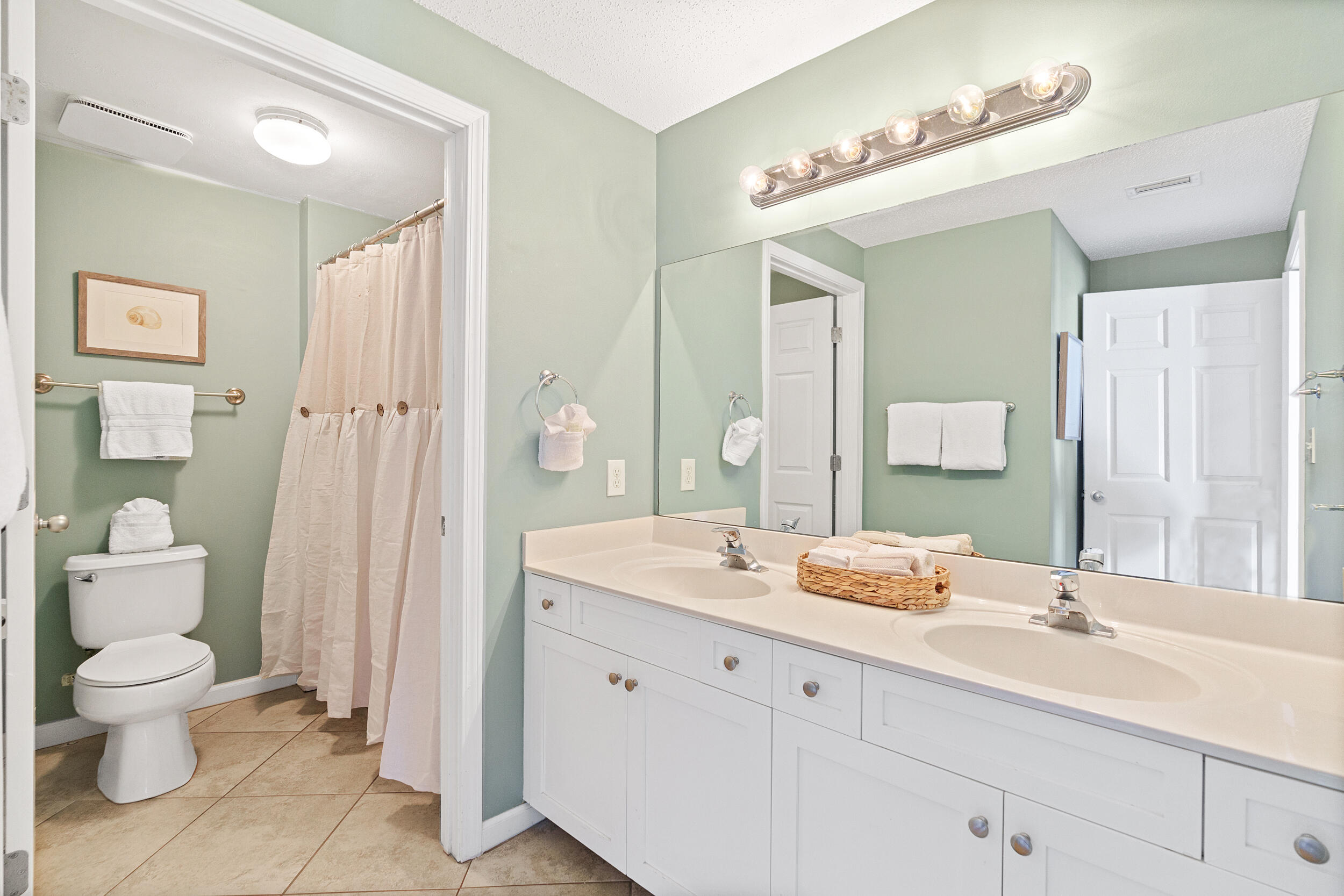 1160 Scenic Gulf Drive A304