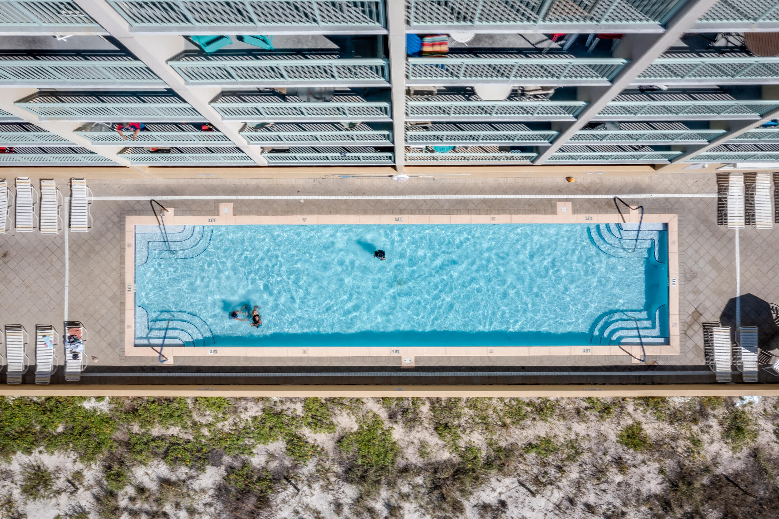 866 Santa Rosa Boulevard 305