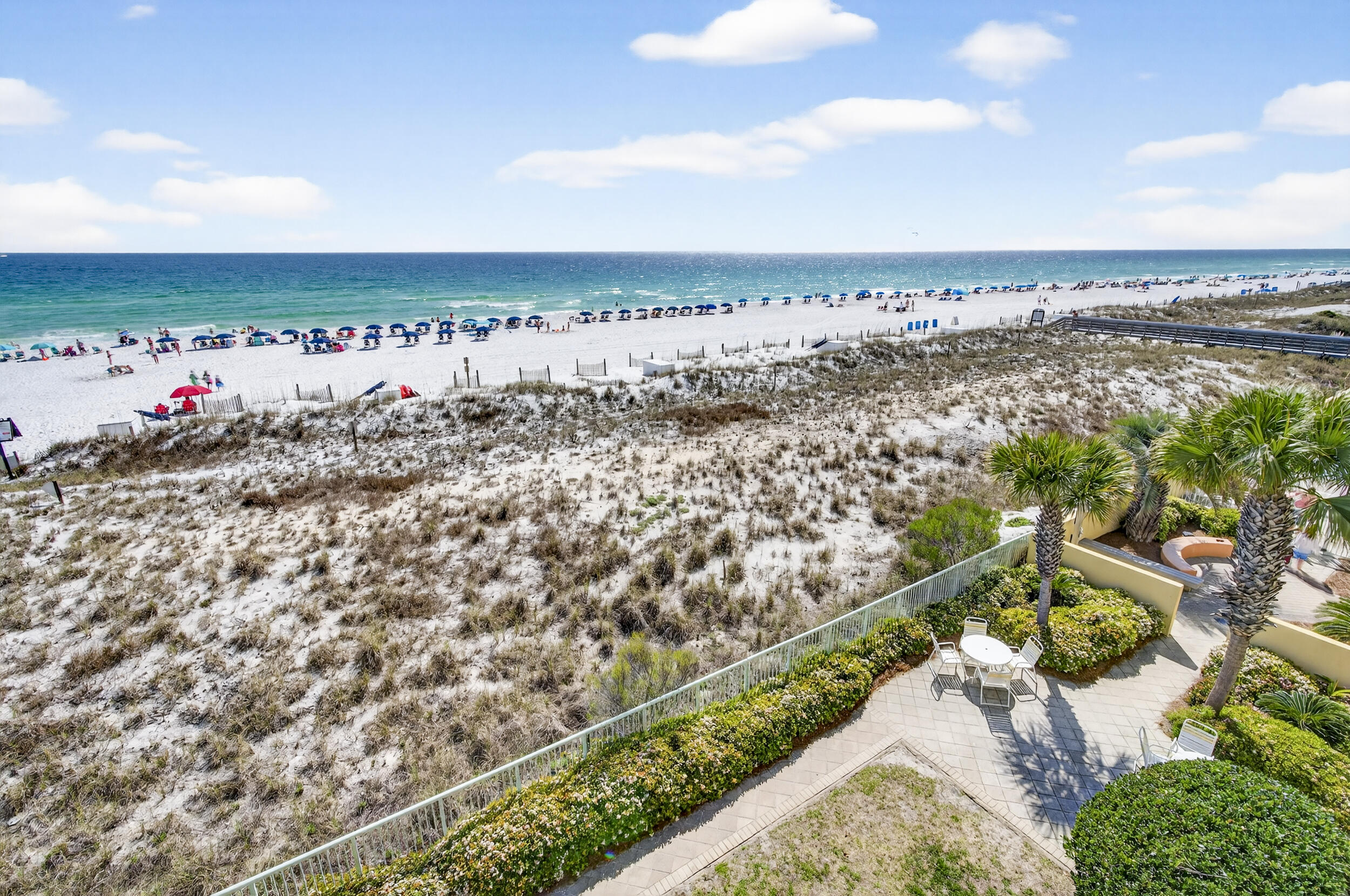 866 Santa Rosa Boulevard 305