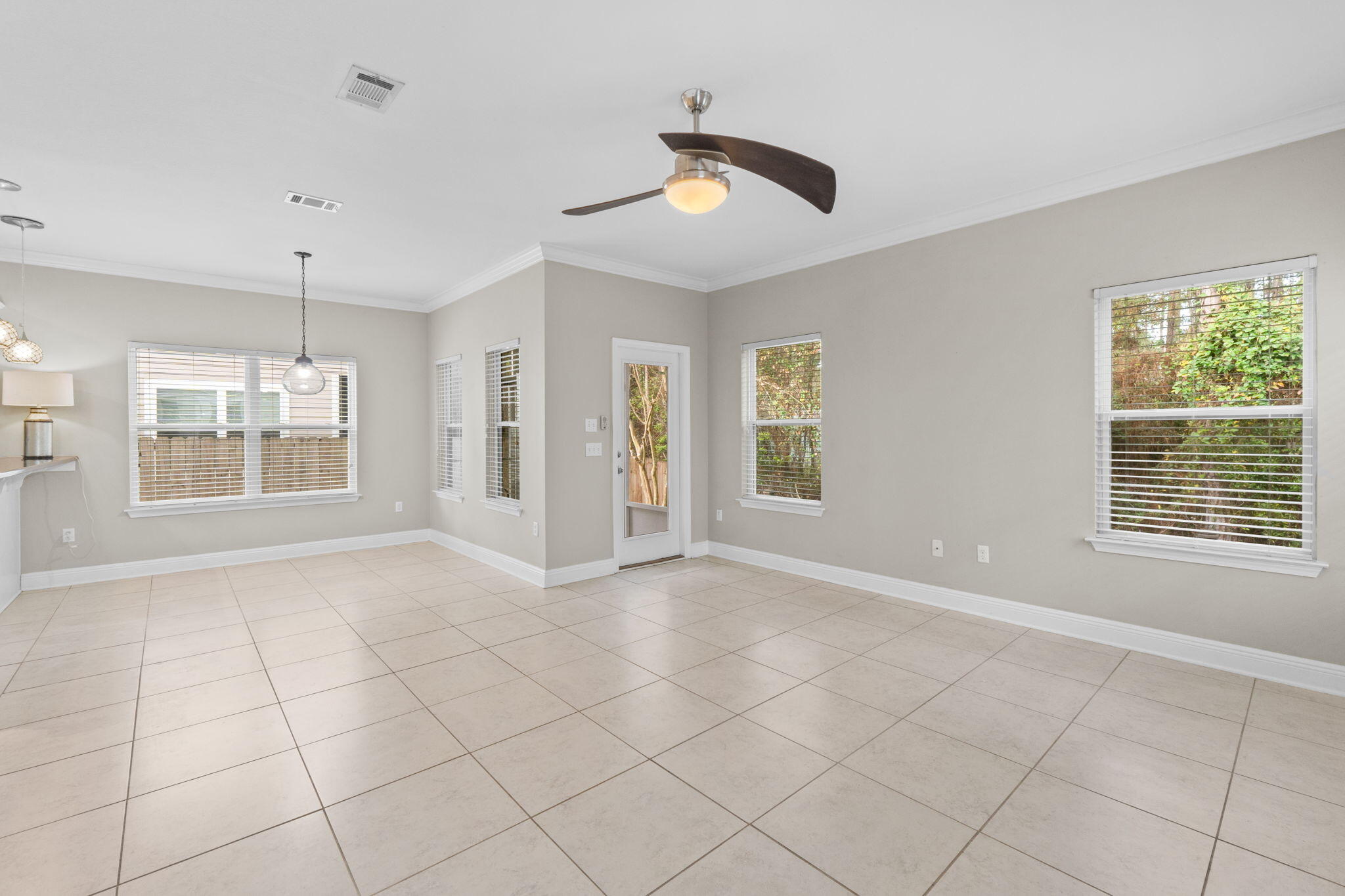 90 Mosaic Oaks Circle