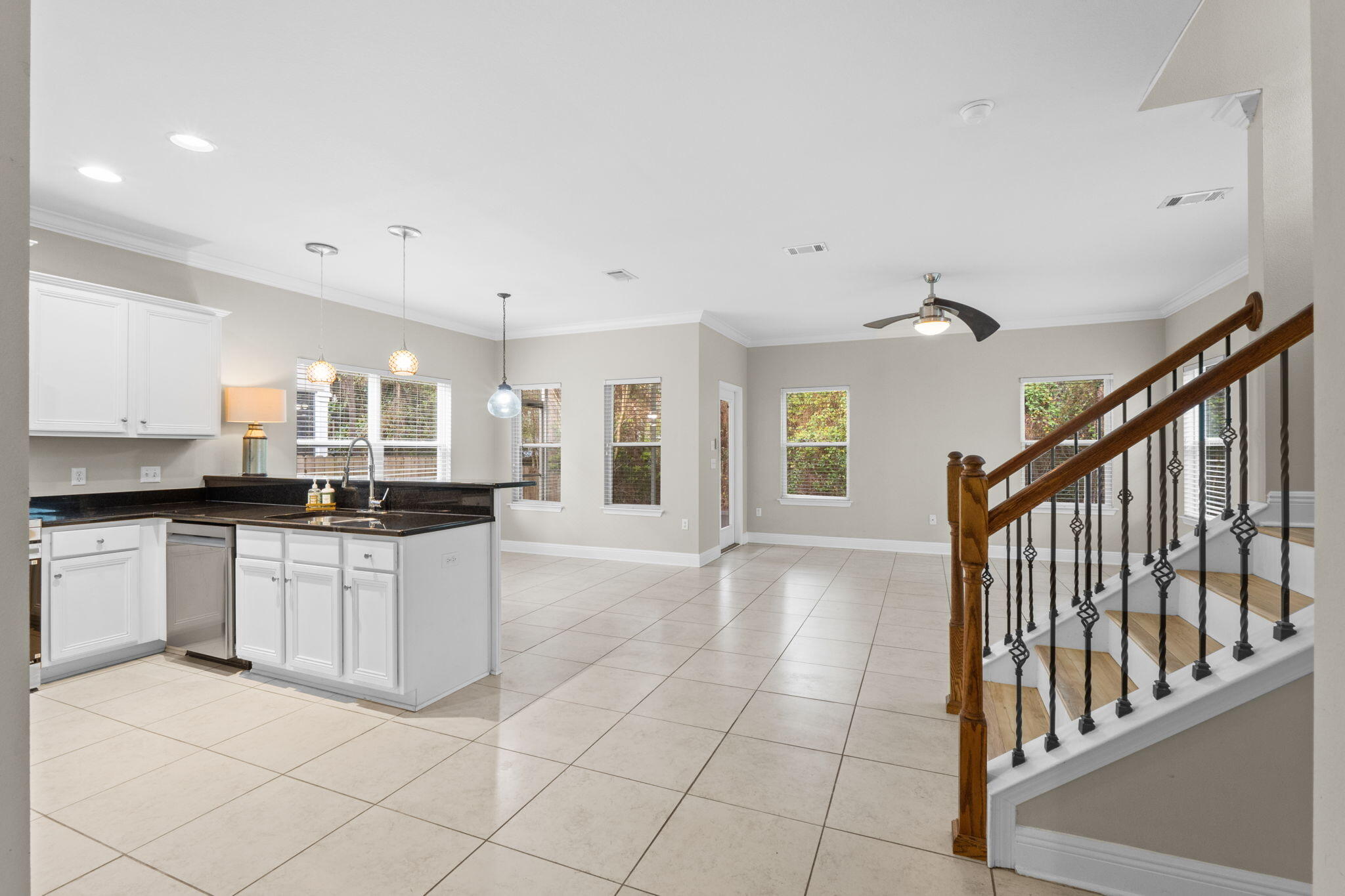 90 Mosaic Oaks Circle