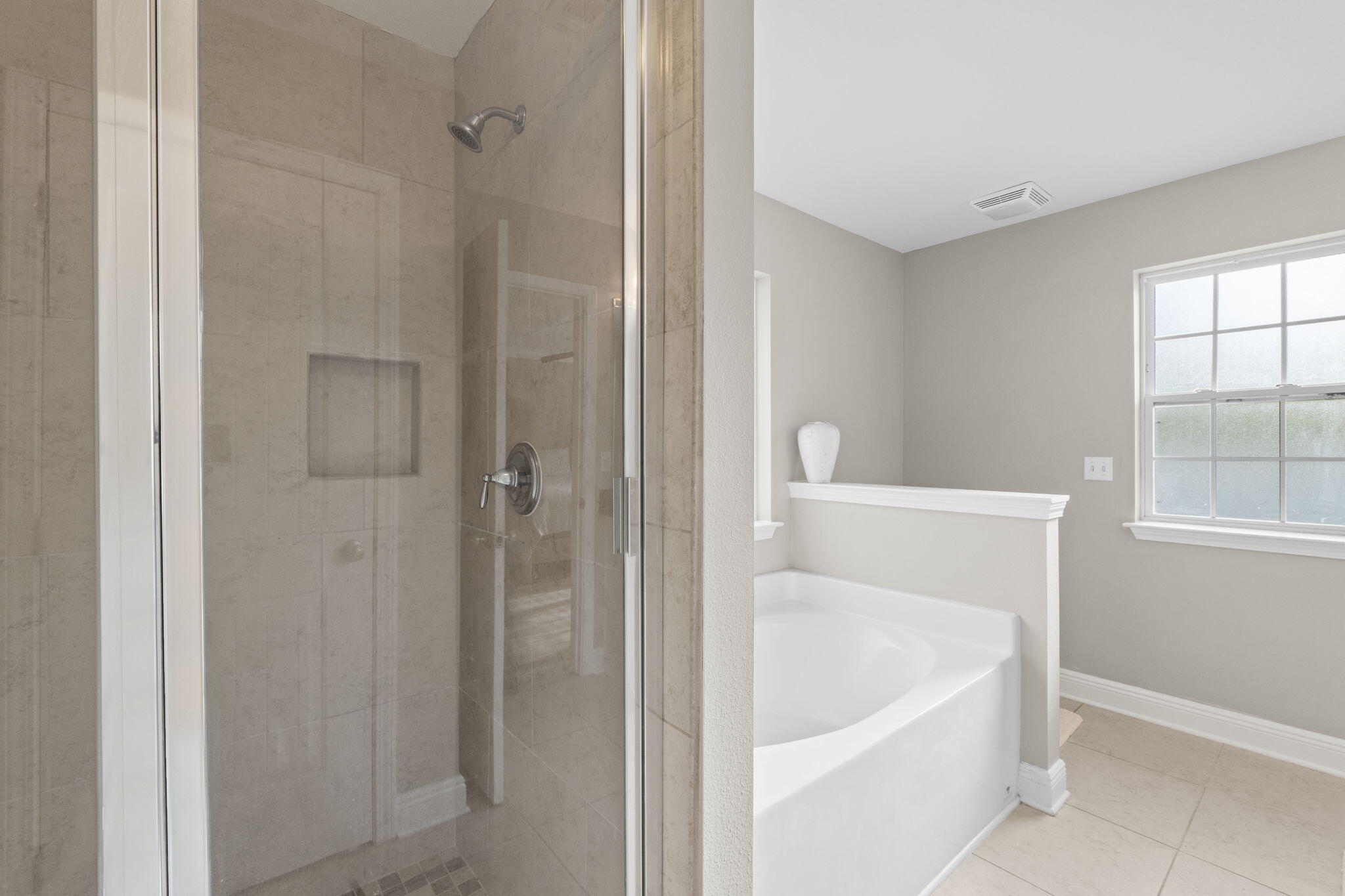 90 Mosaic Oaks Circle