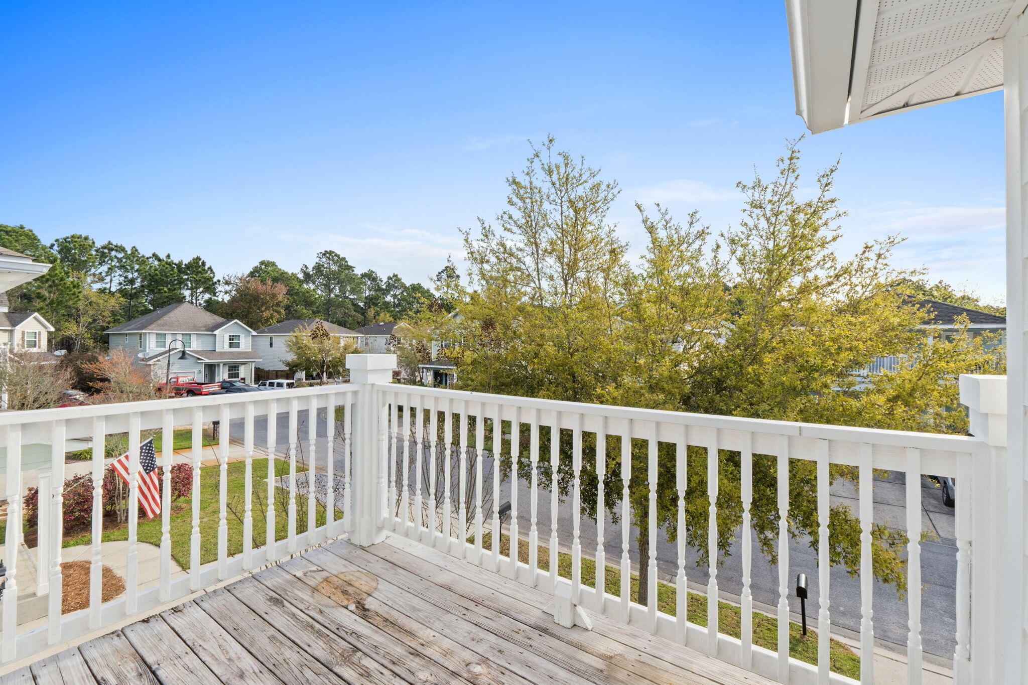 90 Mosaic Oaks Circle