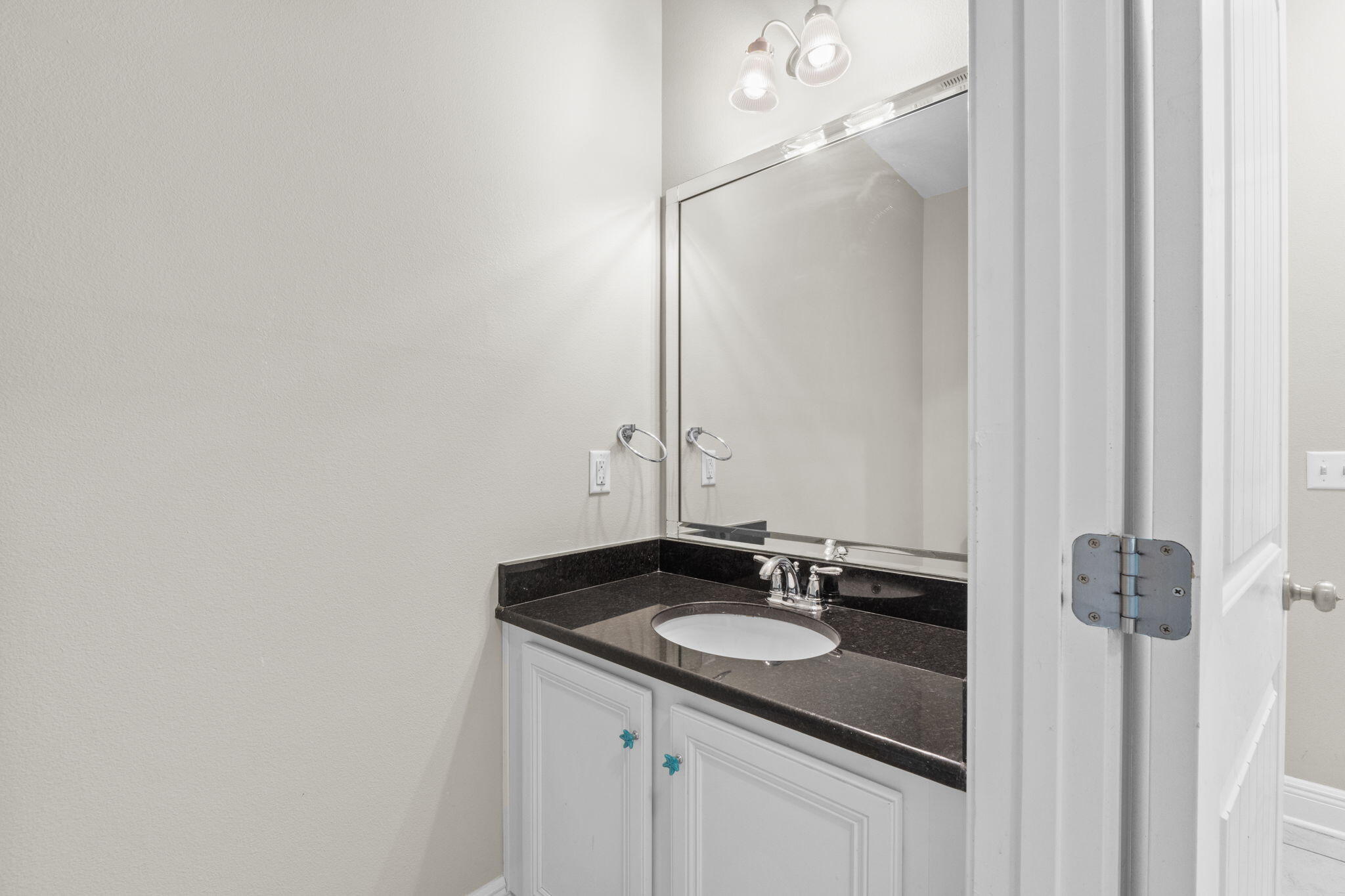 90 Mosaic Oaks Circle