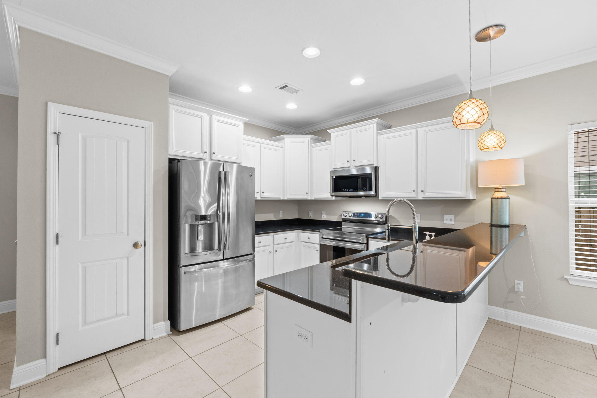 90 Mosaic Oaks Circle