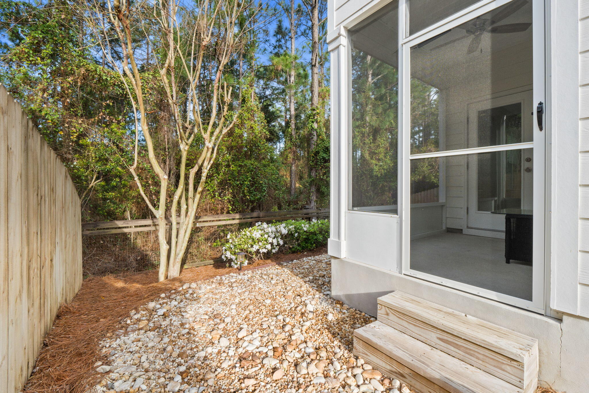 90 Mosaic Oaks Circle