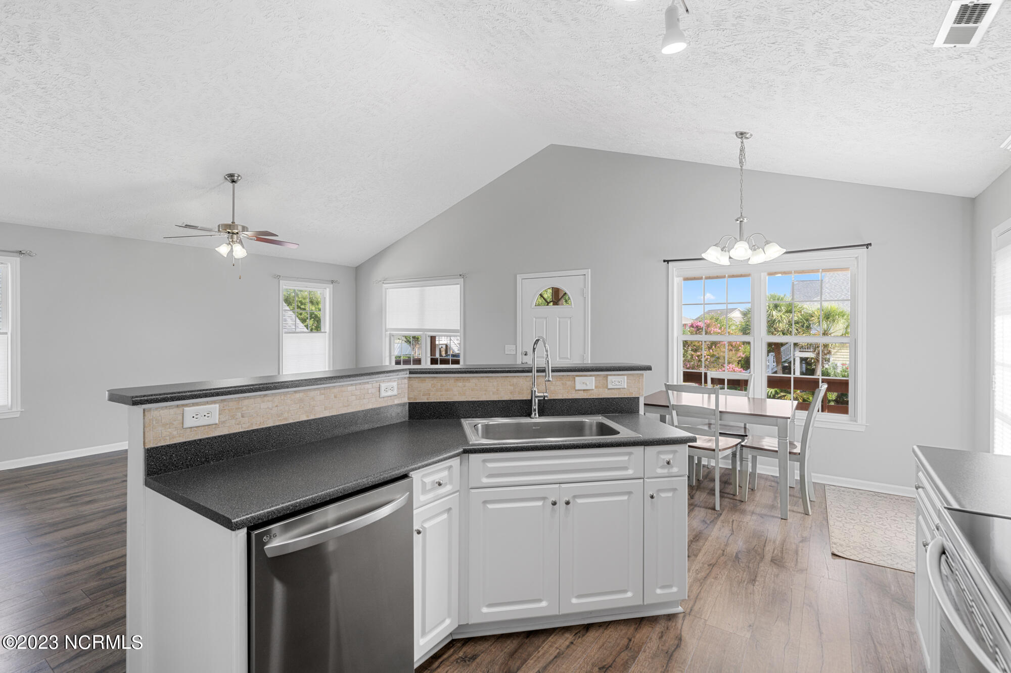 112 Olde Mariners Way