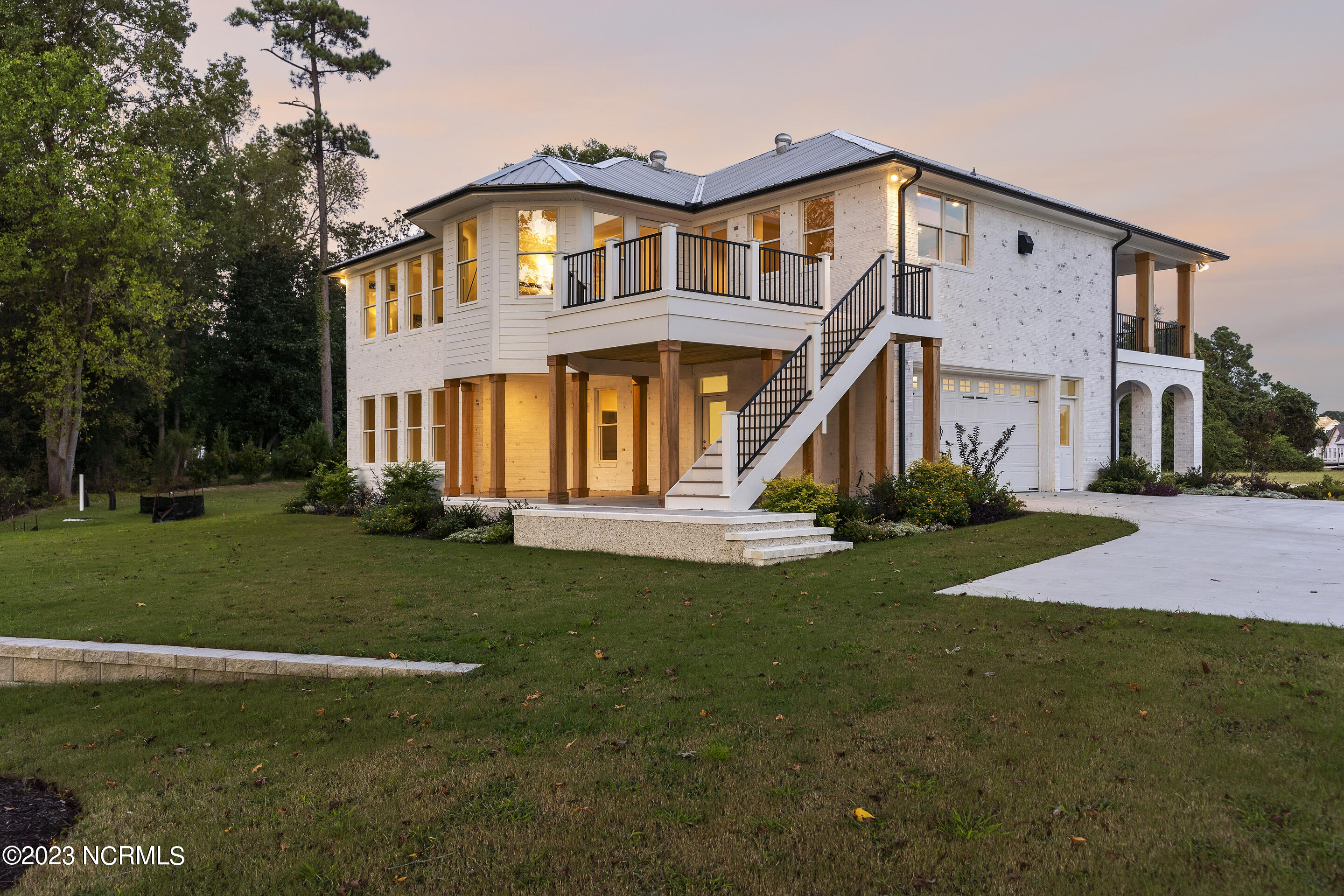 2793 Alvernia Drive