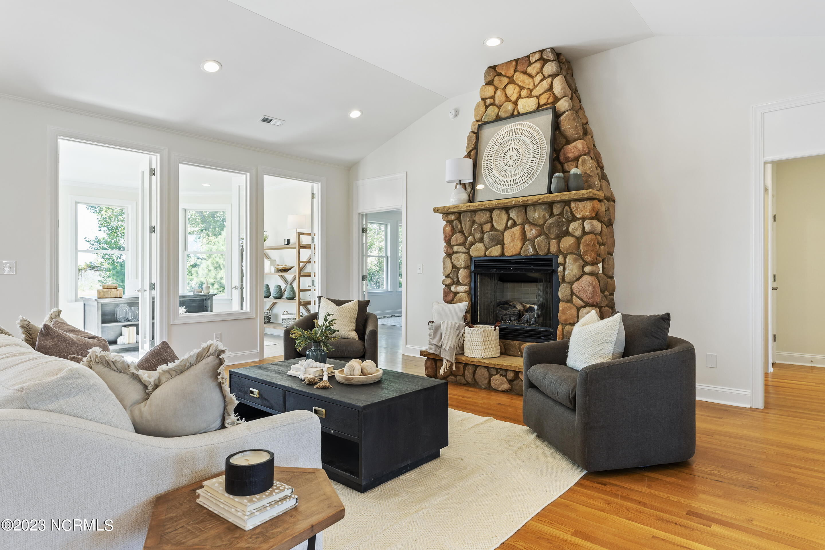 2793 Alvernia Drive