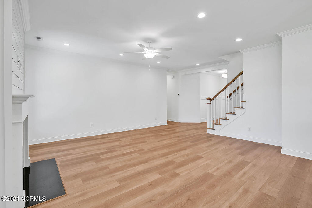 1236 Mandevilla Drive SE