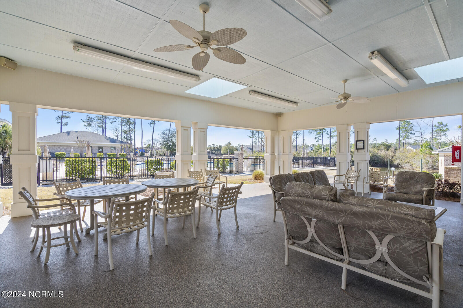 1236 Mandevilla Drive SE