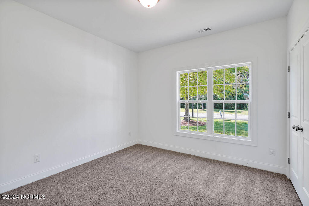 1236 Mandevilla Drive SE