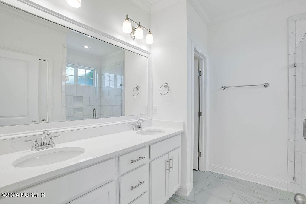 1236 Mandevilla Drive SE