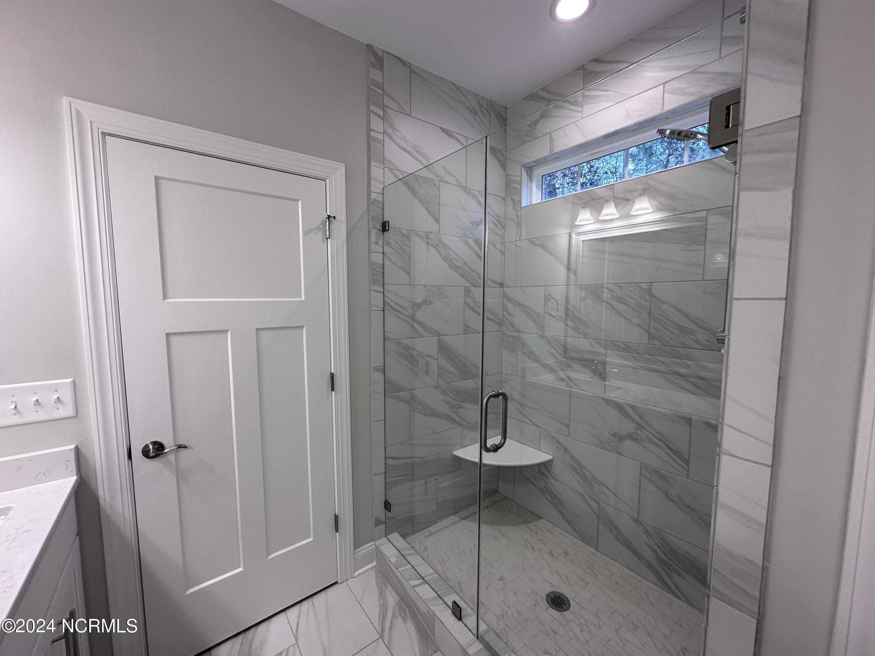 1211 Mandevilla Drive SE