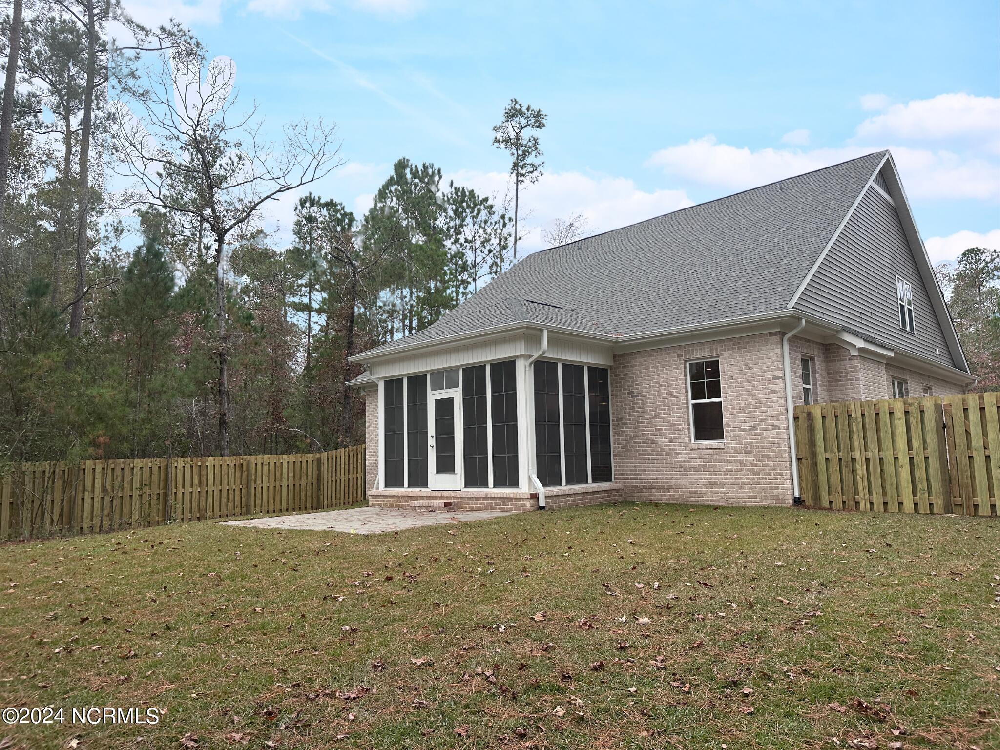 1211 Mandevilla Drive SE