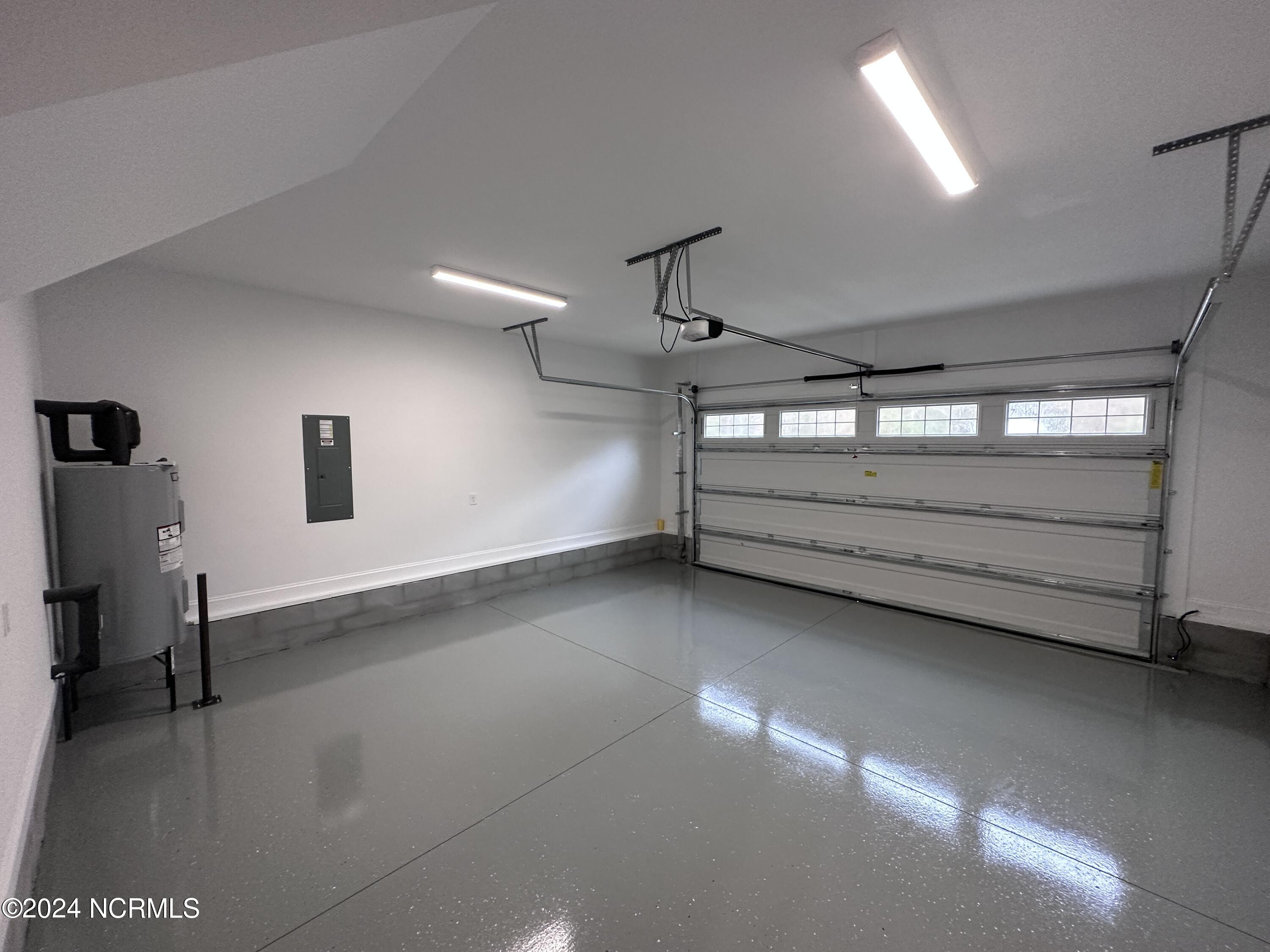 1211 Mandevilla Drive SE