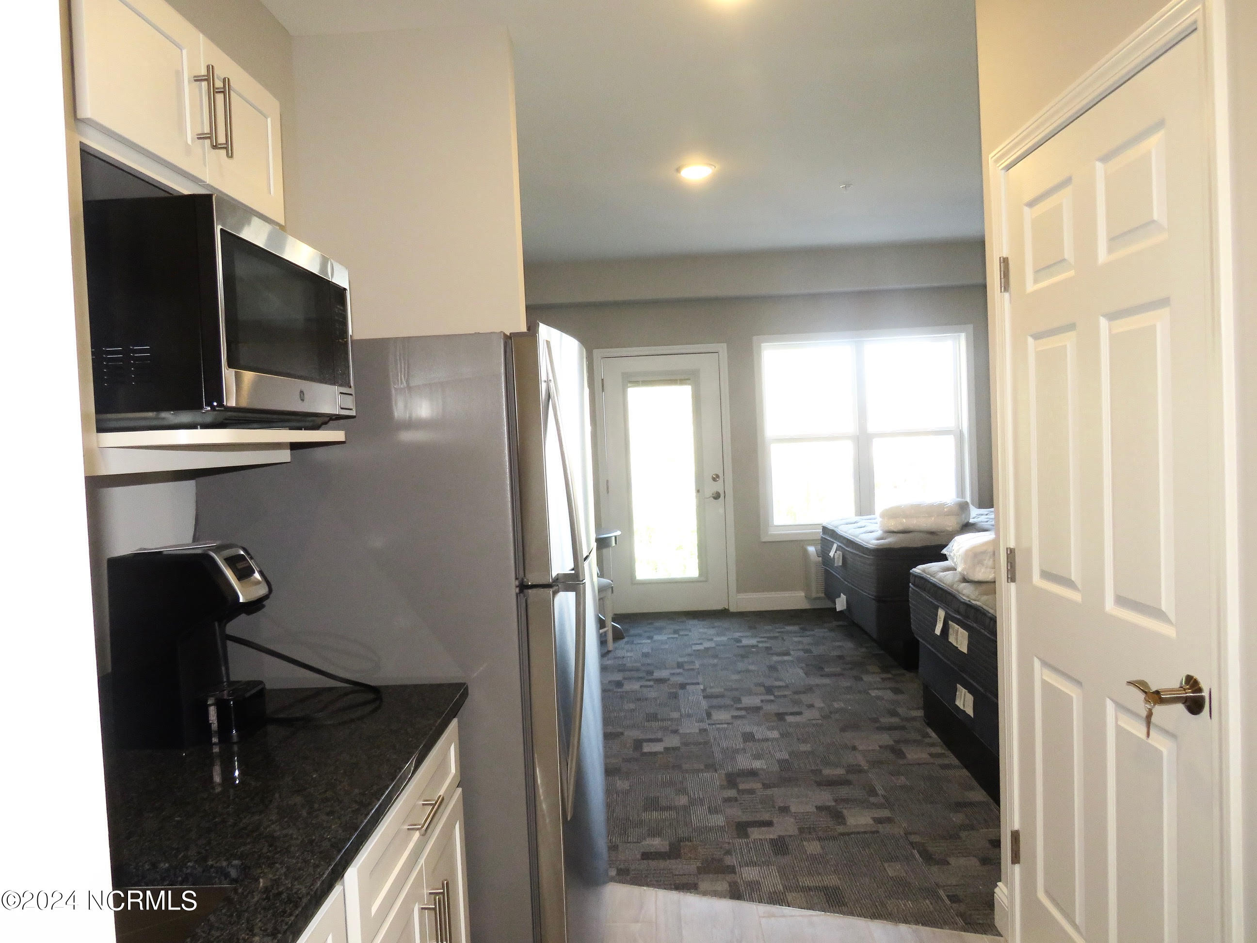 700 E Moore Street, 306