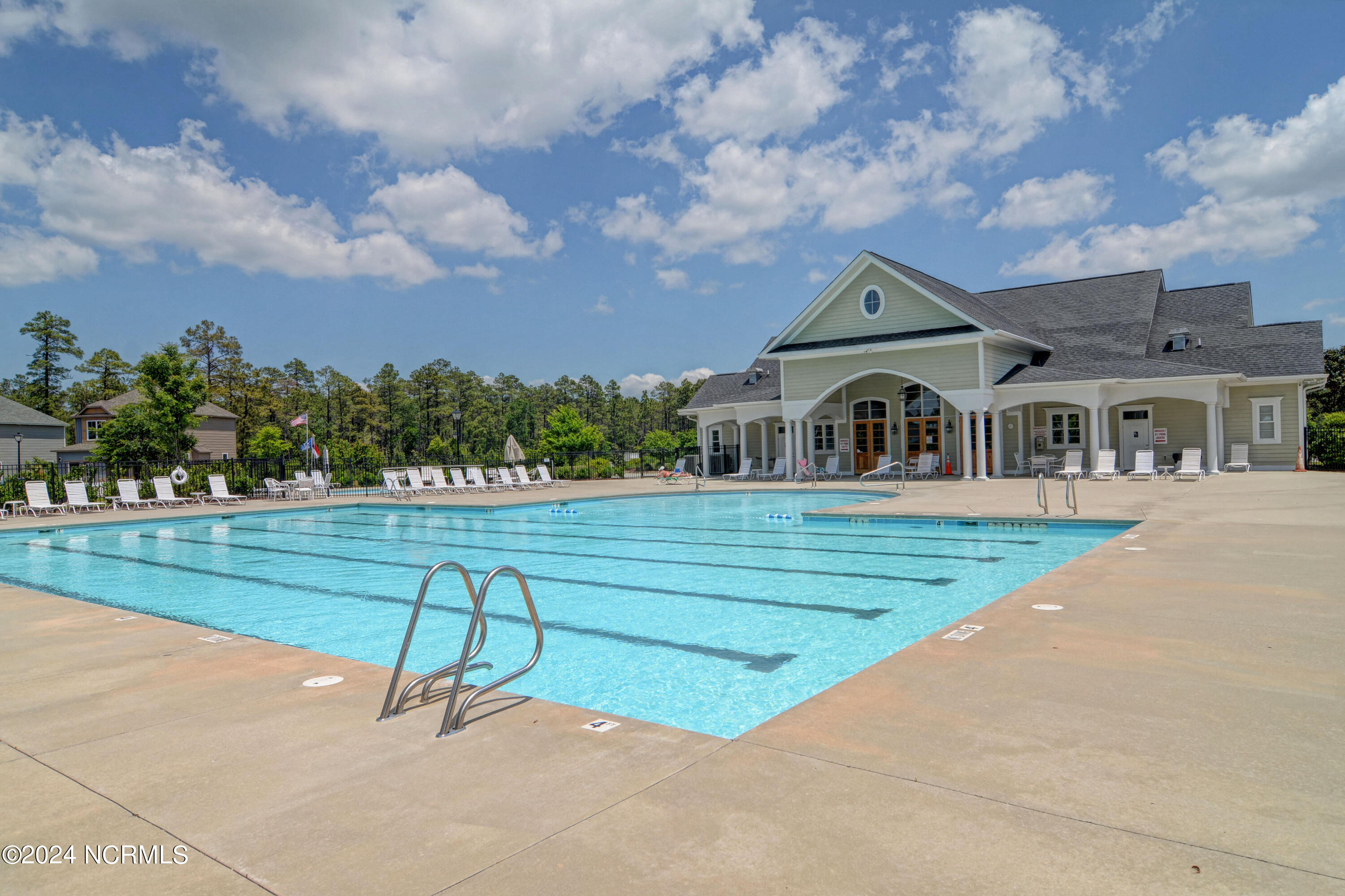 2768 Longleaf Pine Circle