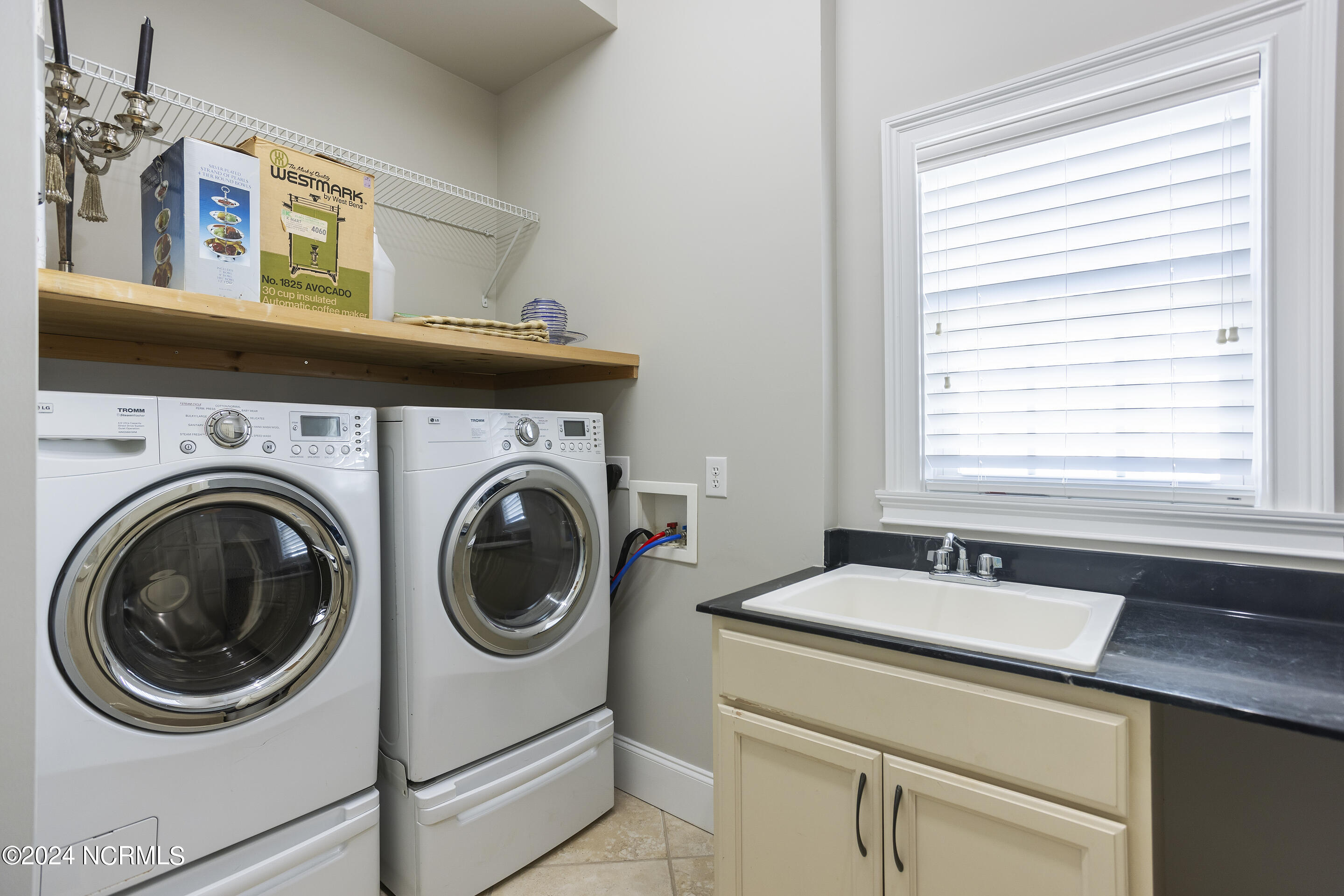 522 Medcalf Drive SW