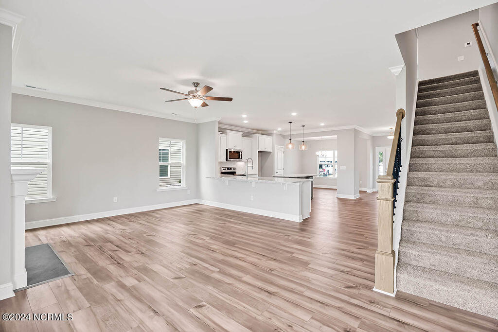 835 Red Sky Drive NE