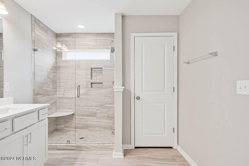 835 Red Sky Drive NE