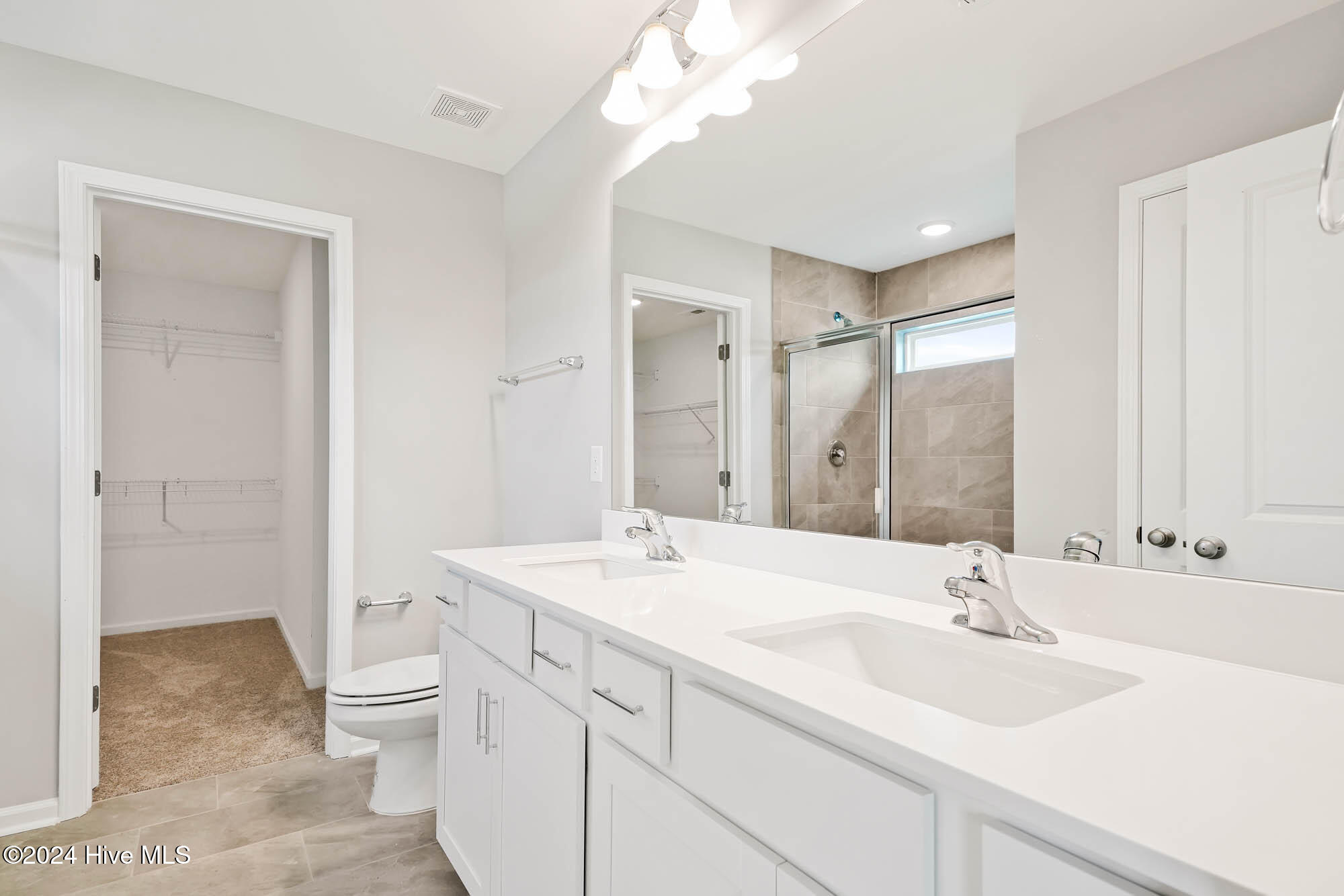 843 Red Sky Drive NE