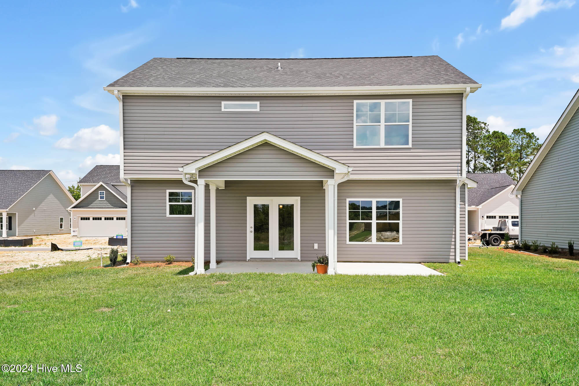 843 Red Sky Drive NE