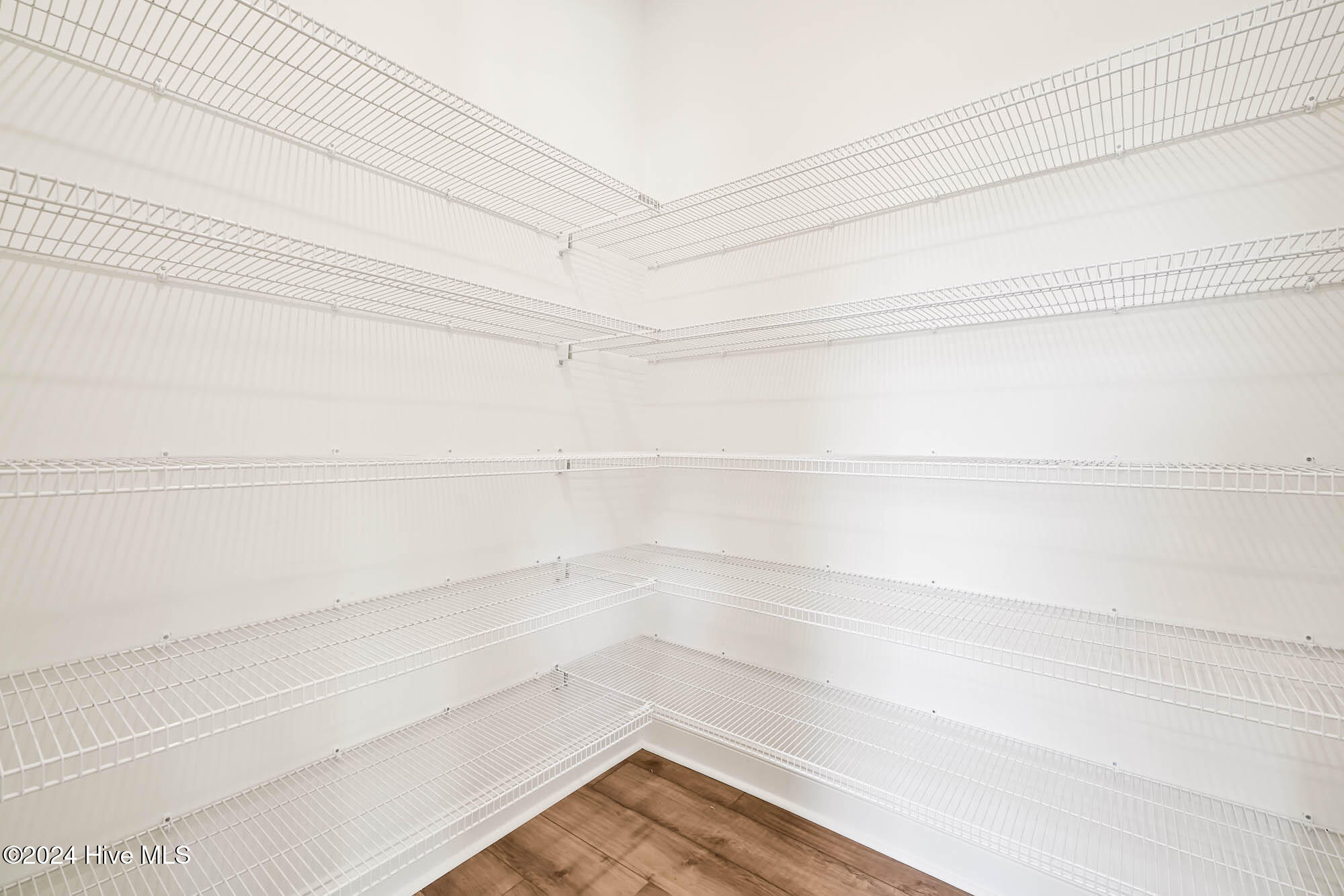 843 Red Sky Drive NE