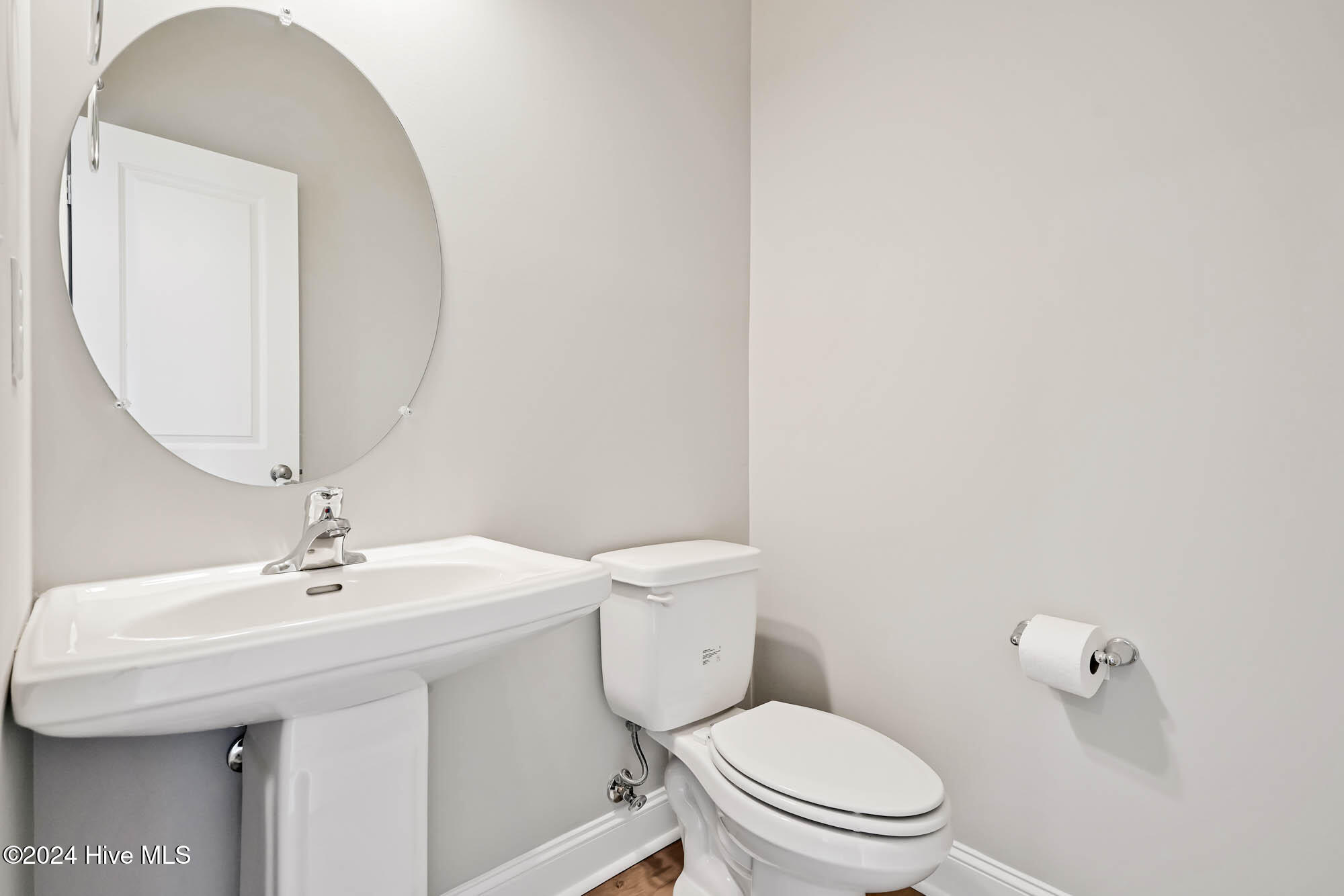 843 Red Sky Drive NE