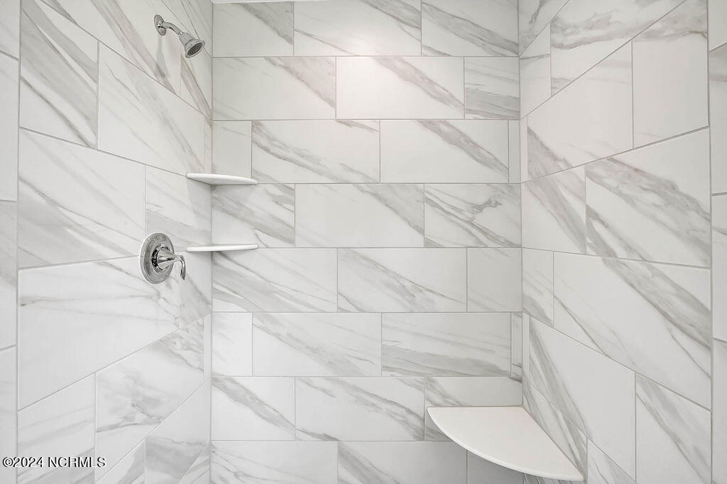 2747 Longleaf Pine Circle