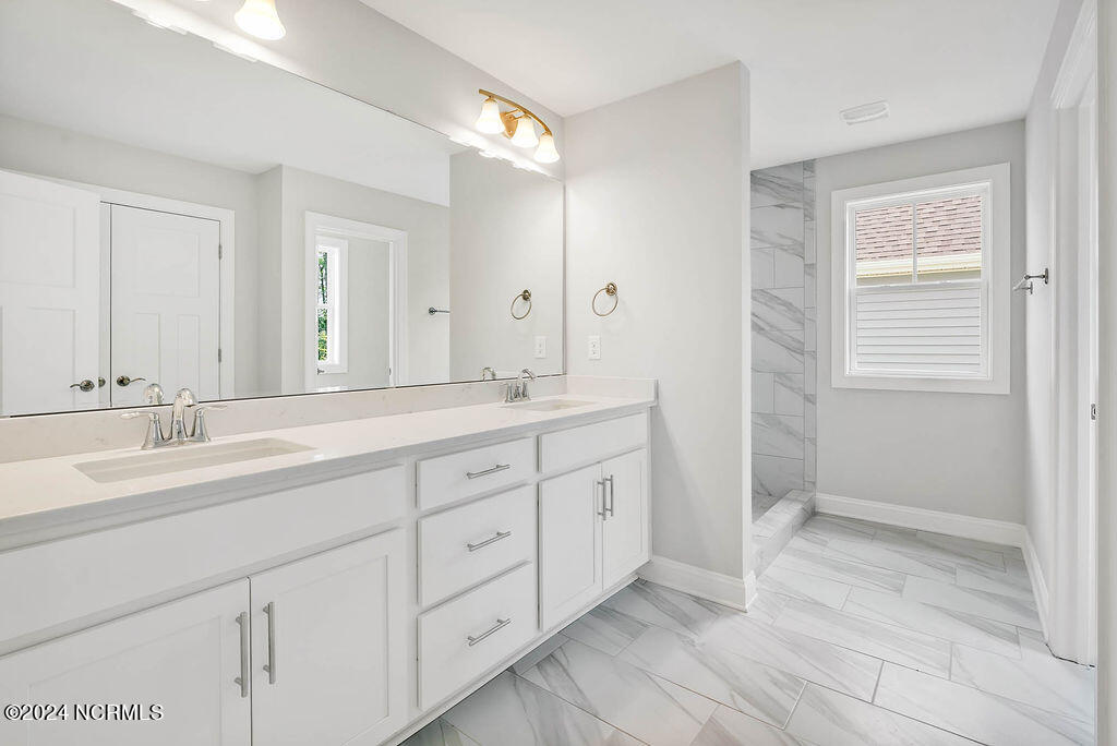 2747 Longleaf Pine Circle