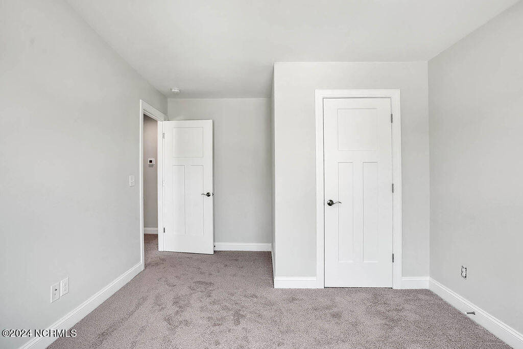 2747 Longleaf Pine Circle